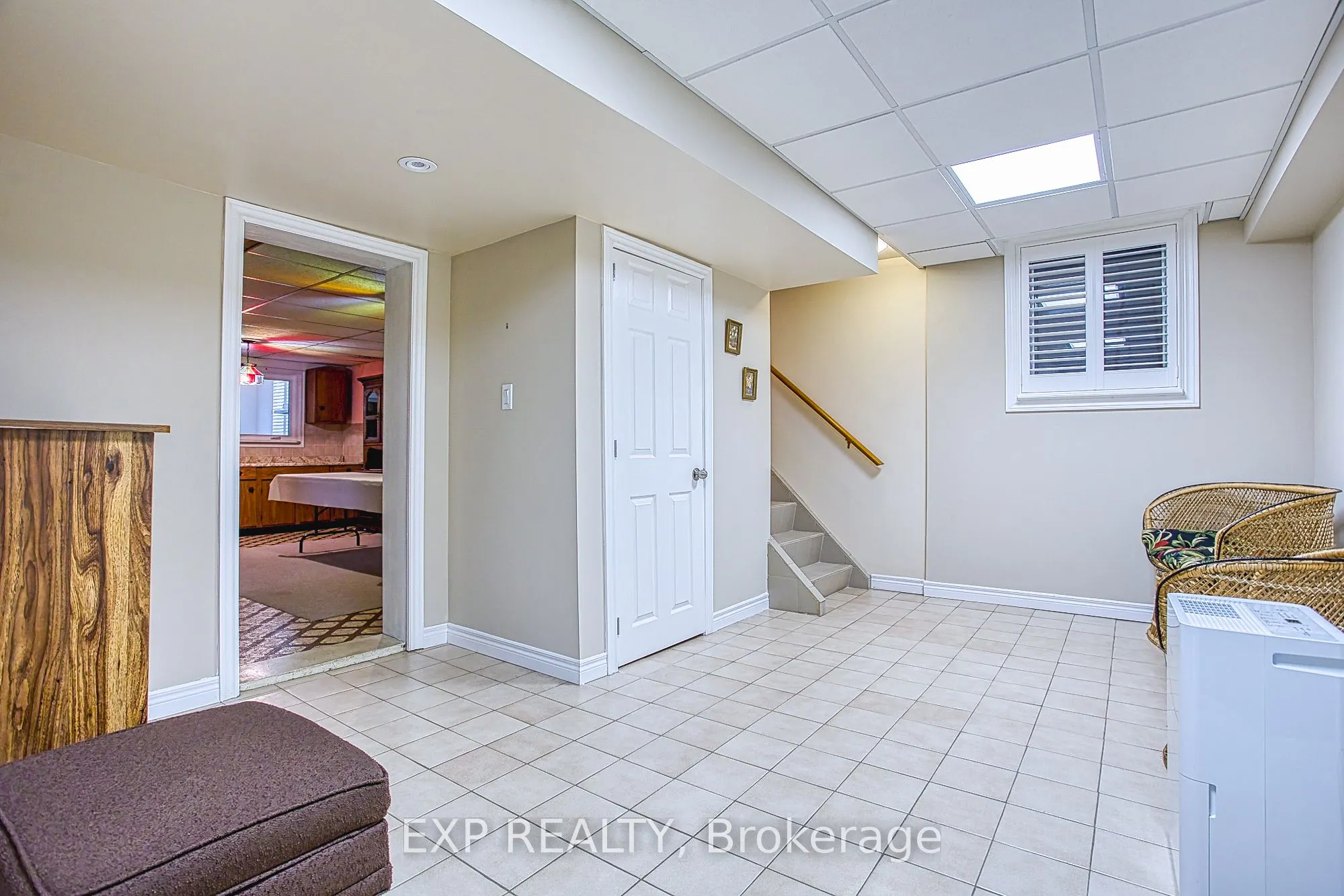 633 Rosseau Road