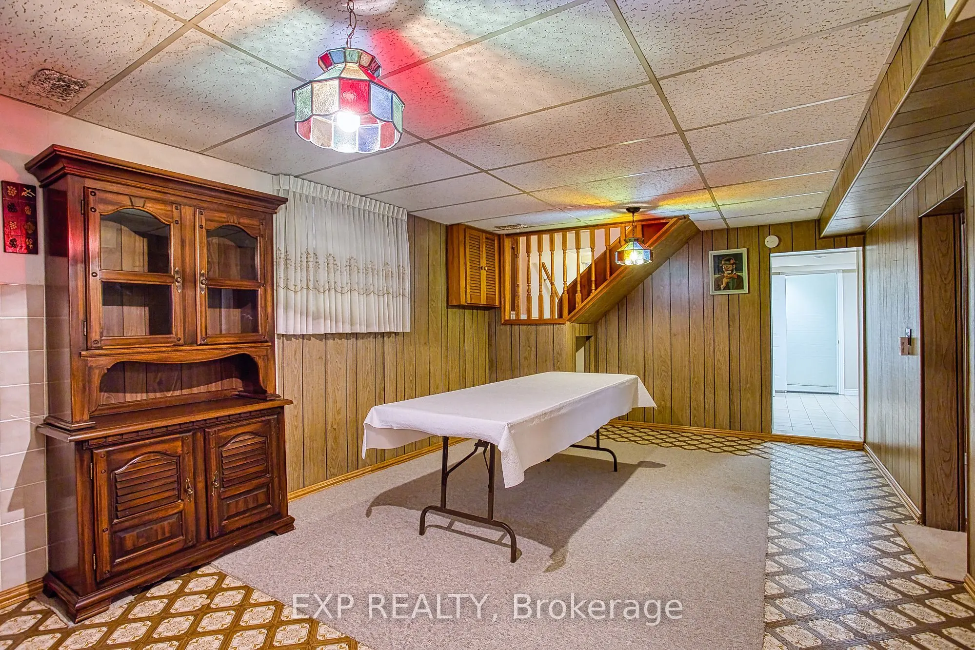 633 Rosseau Road