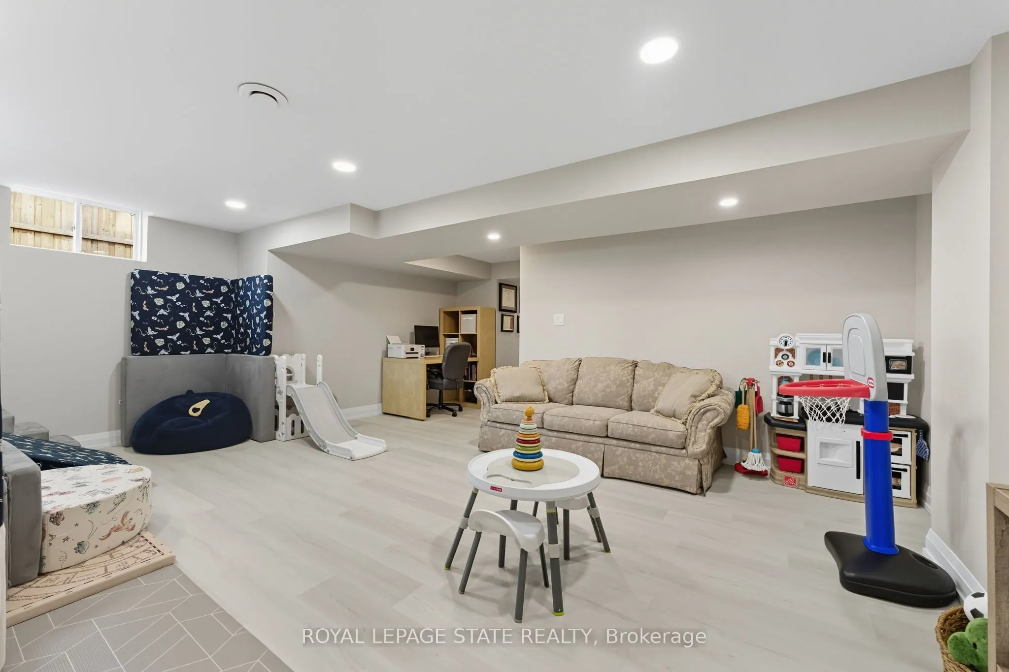 71 Bradbury Road
