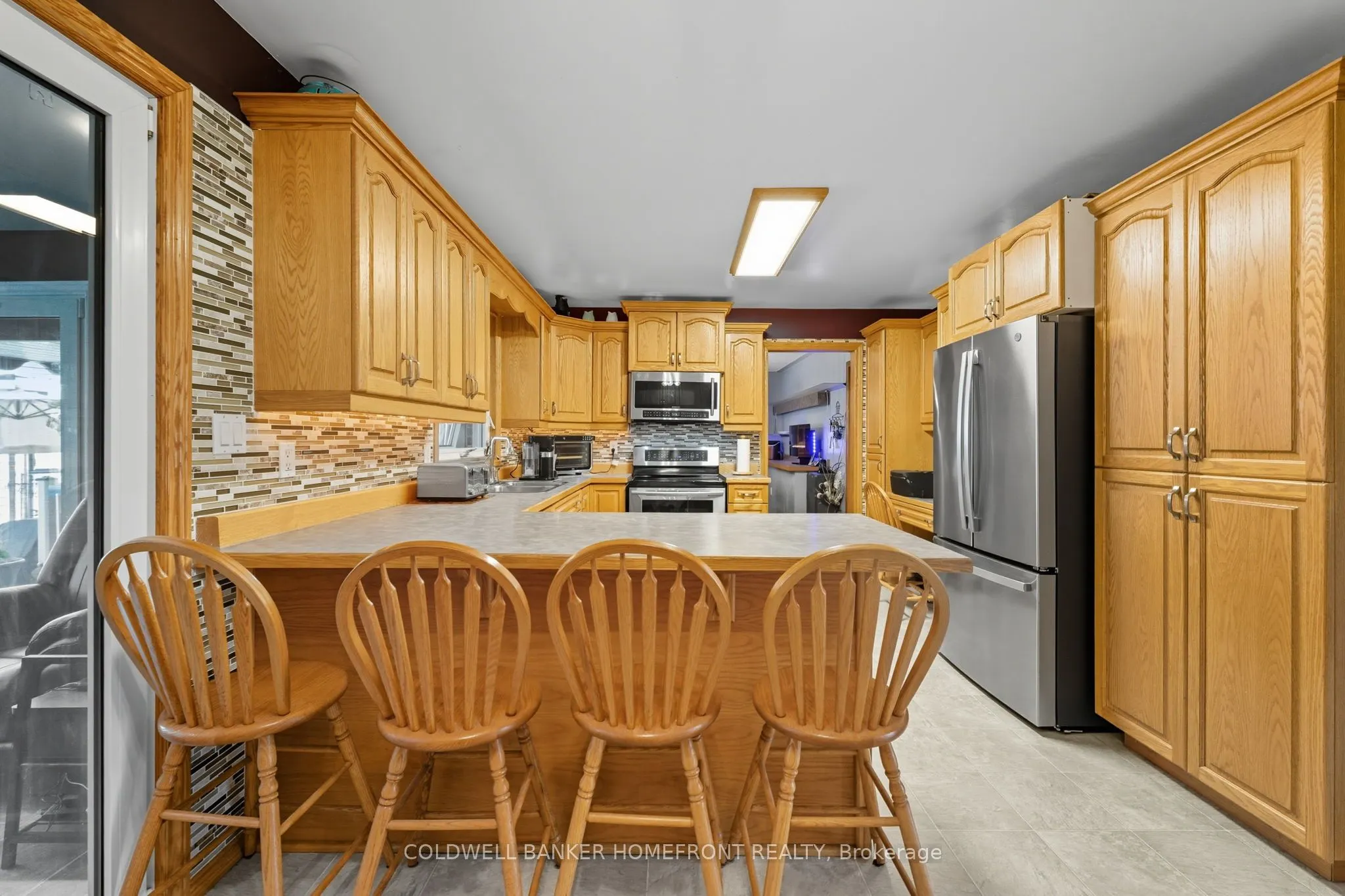 937 6th Concession