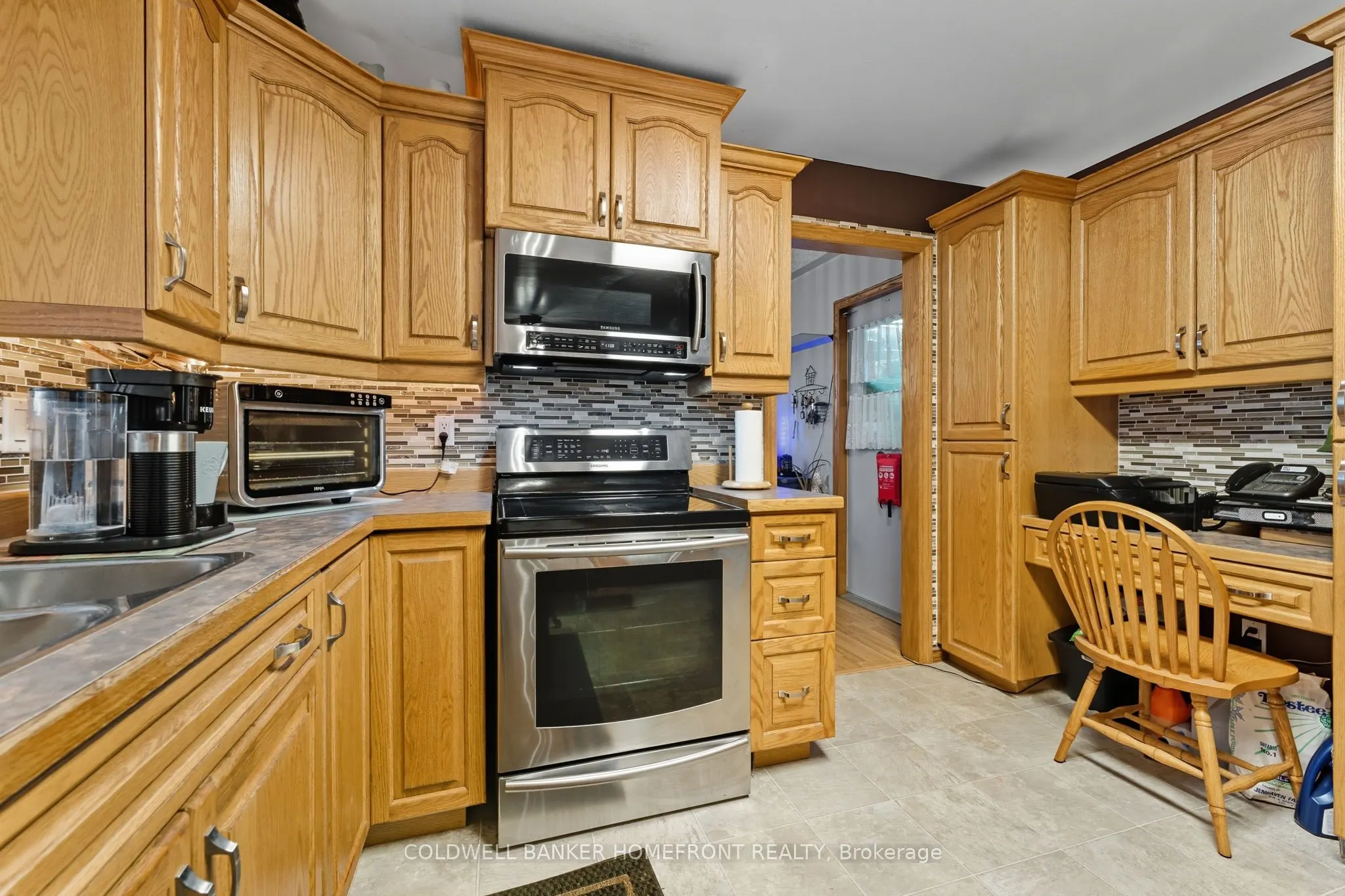 937 6th Concession