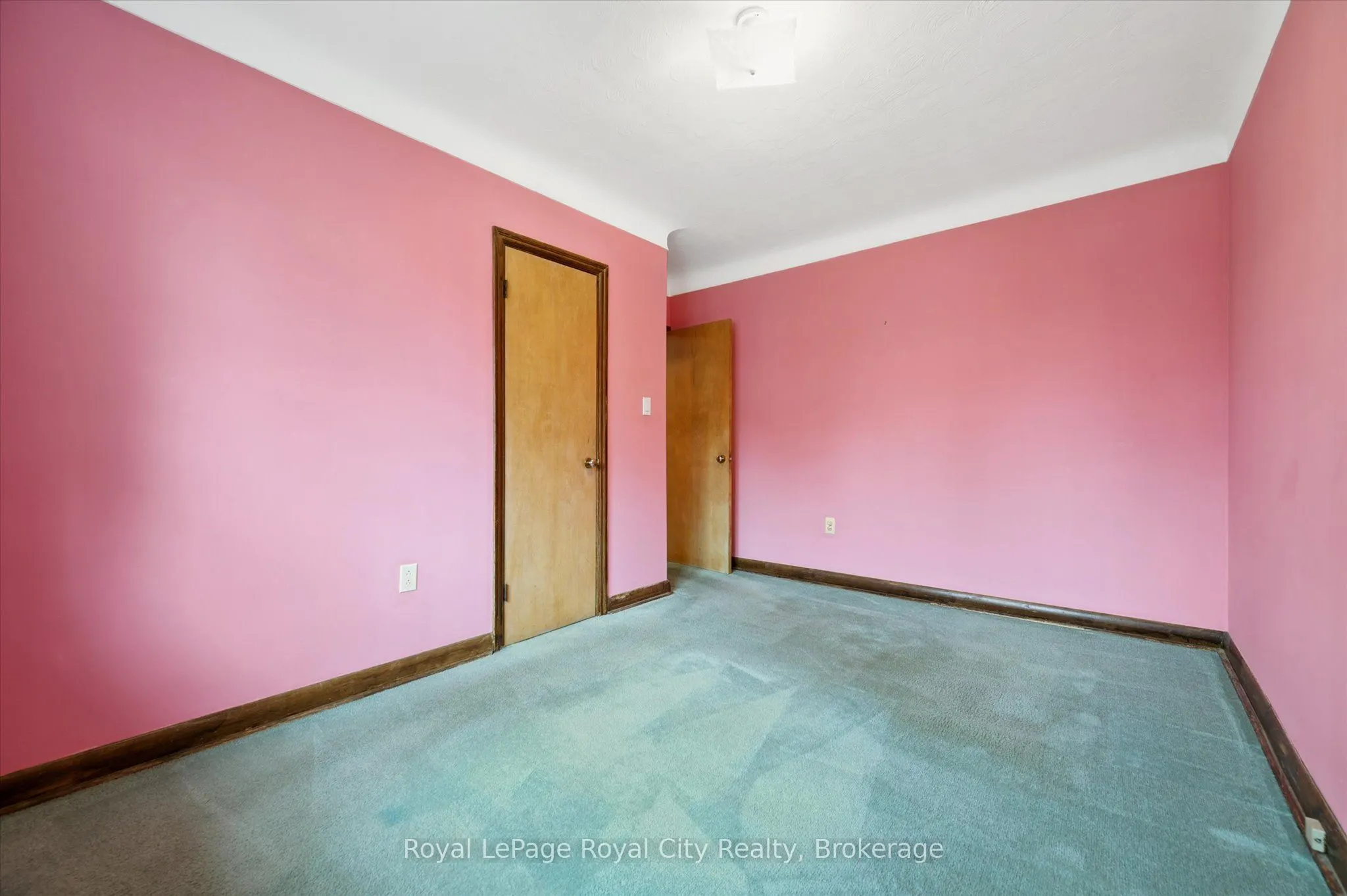 193 Edinburgh Road S