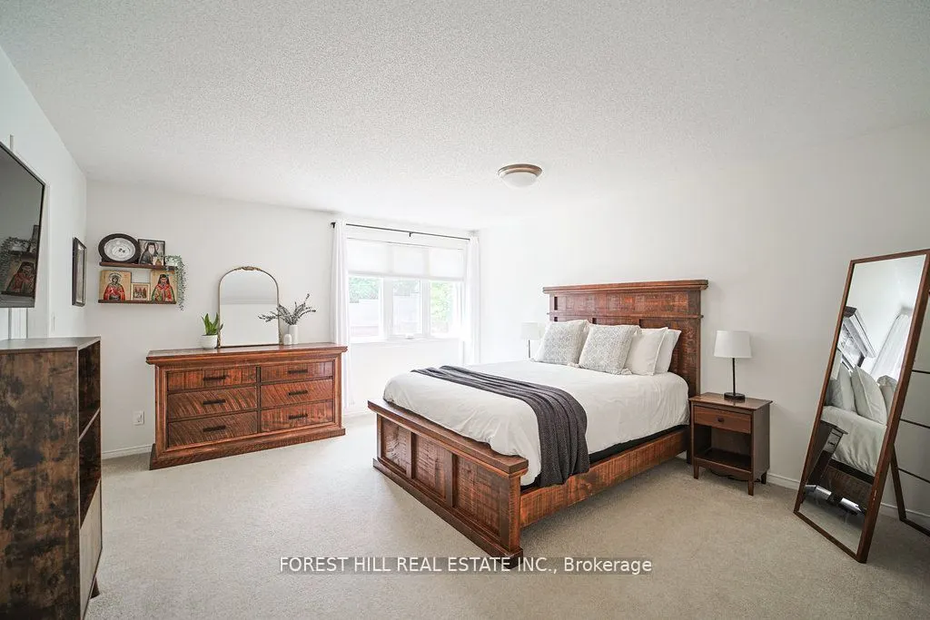 523 Beechwood Drive, #15