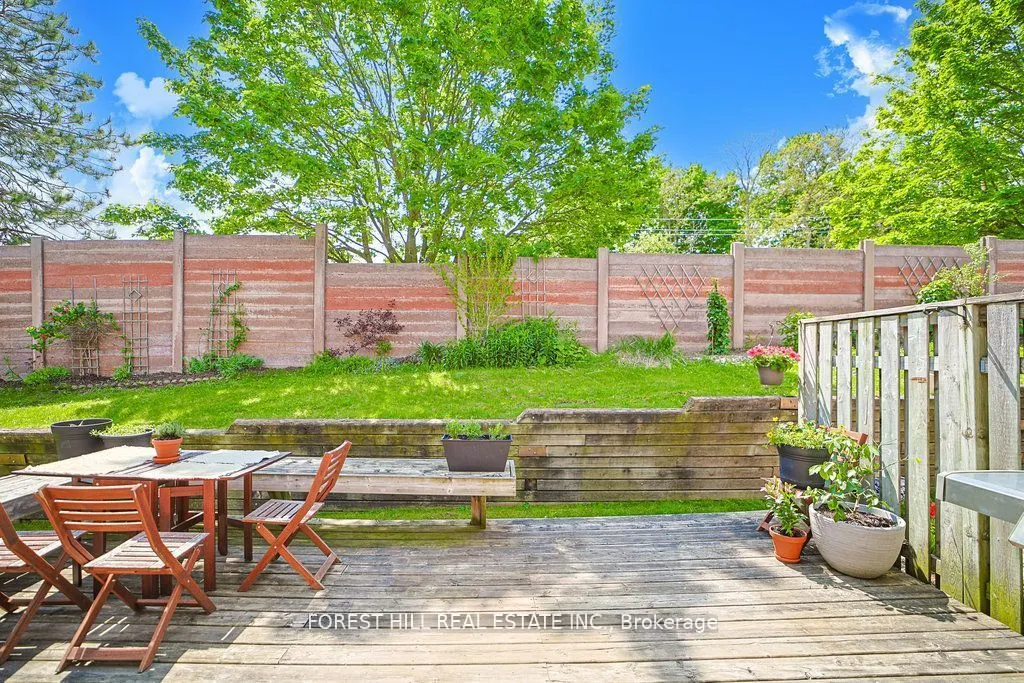 523 Beechwood Drive, #15