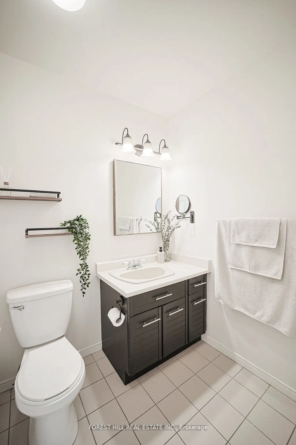 523 Beechwood Drive, #15
