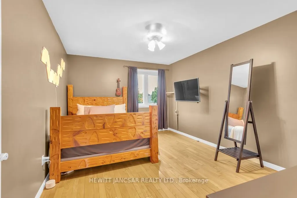 123 John Davies Drive