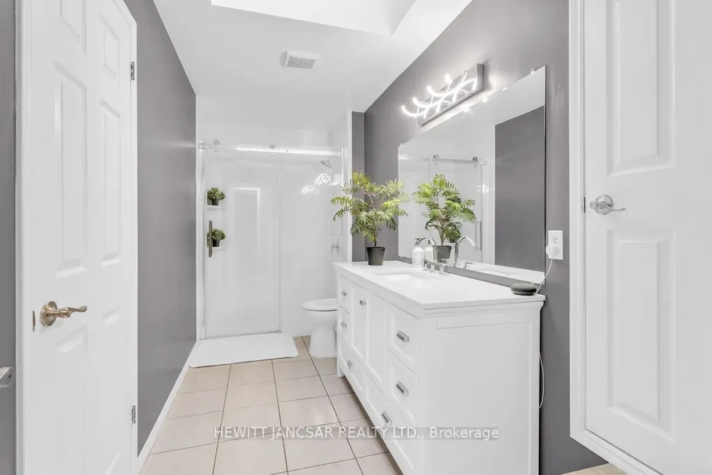 123 John Davies Drive