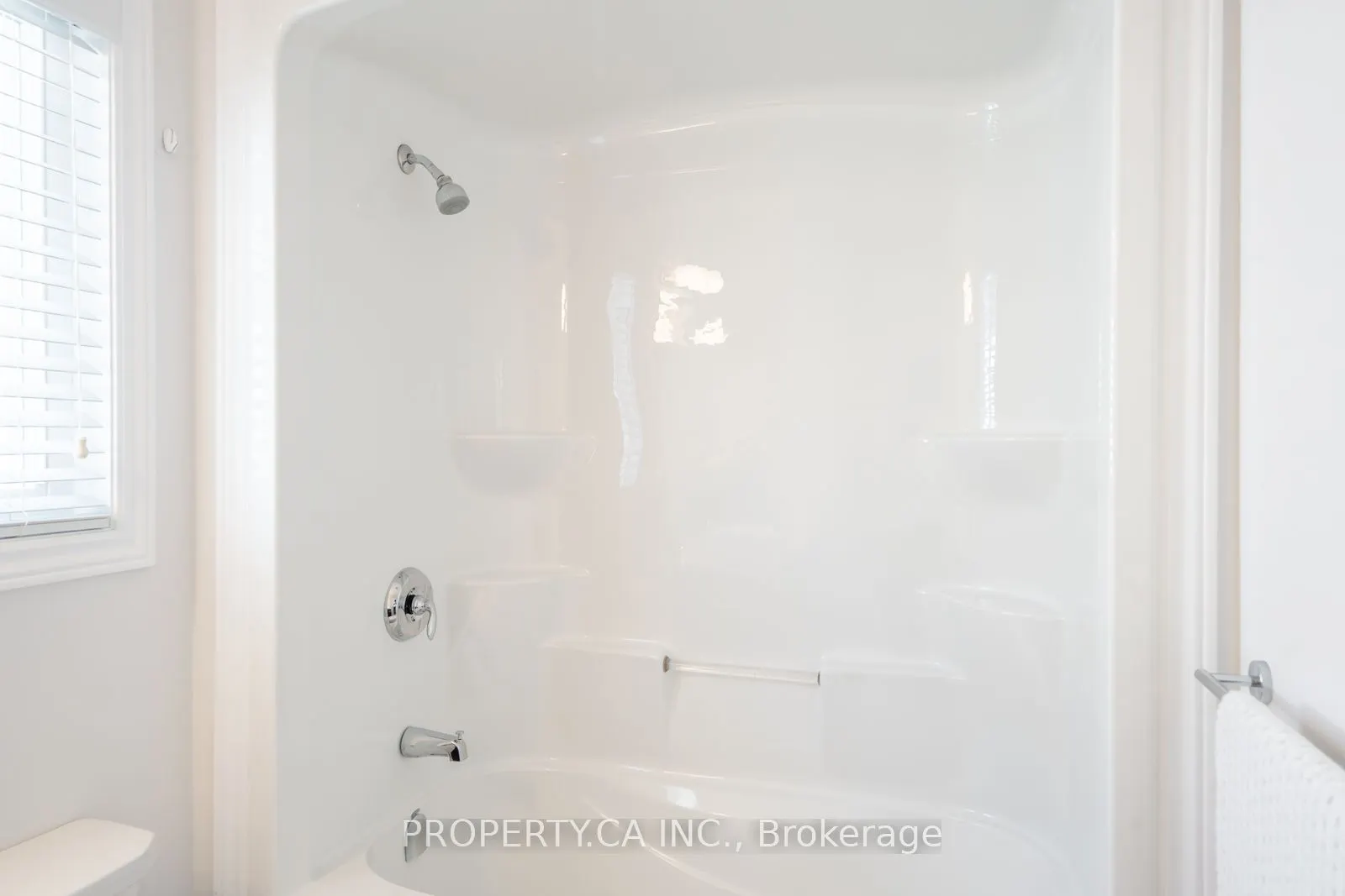 102 Bethune Avenue