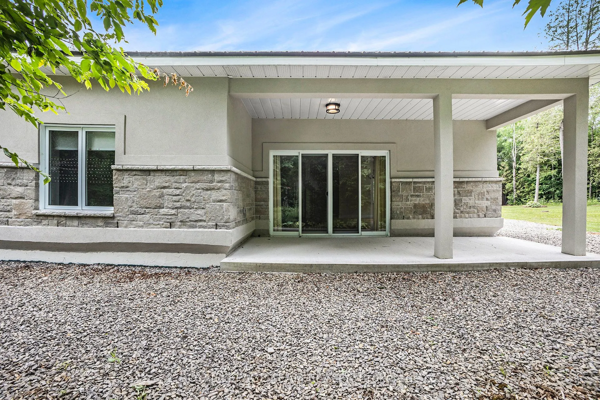 4517 Roger Stevens Drive