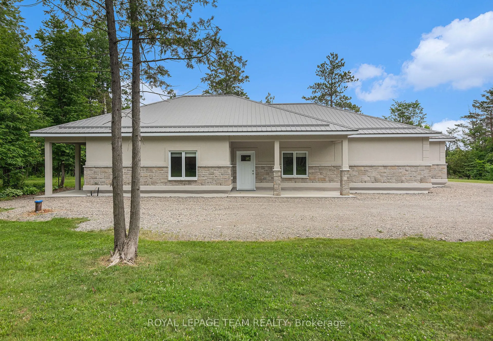 4517 Roger Stevens Drive