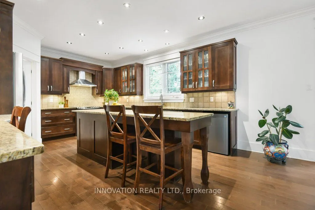 221 Jensen Court