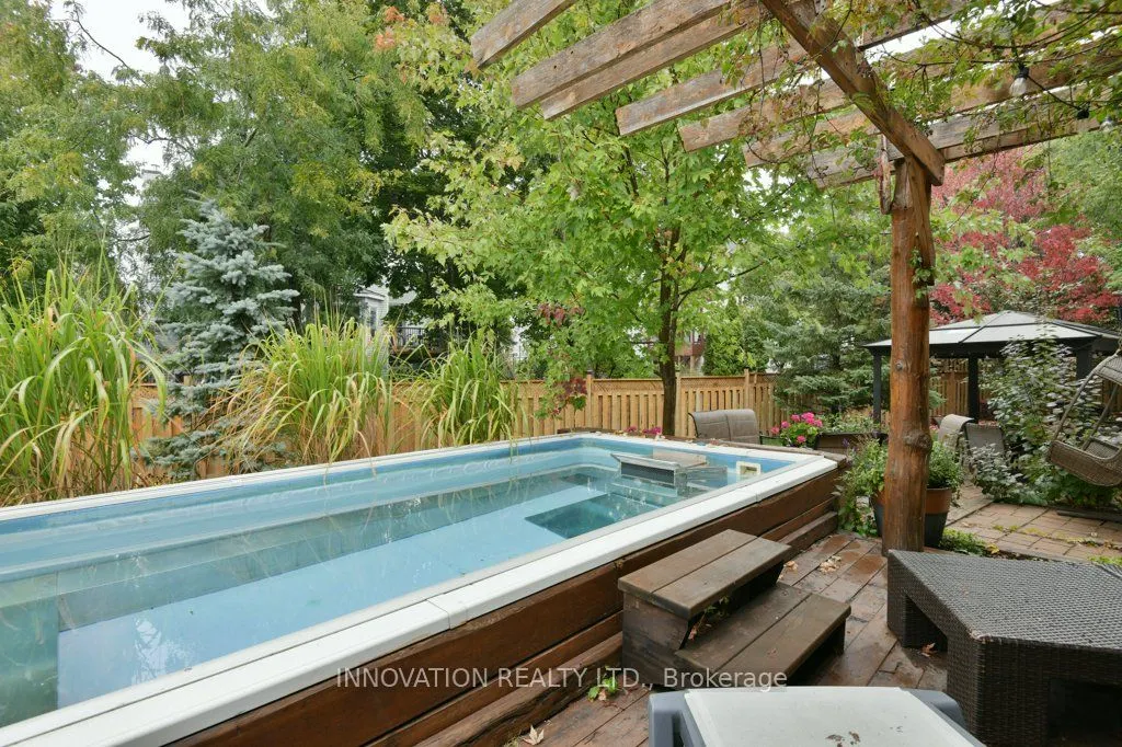 221 Jensen Court