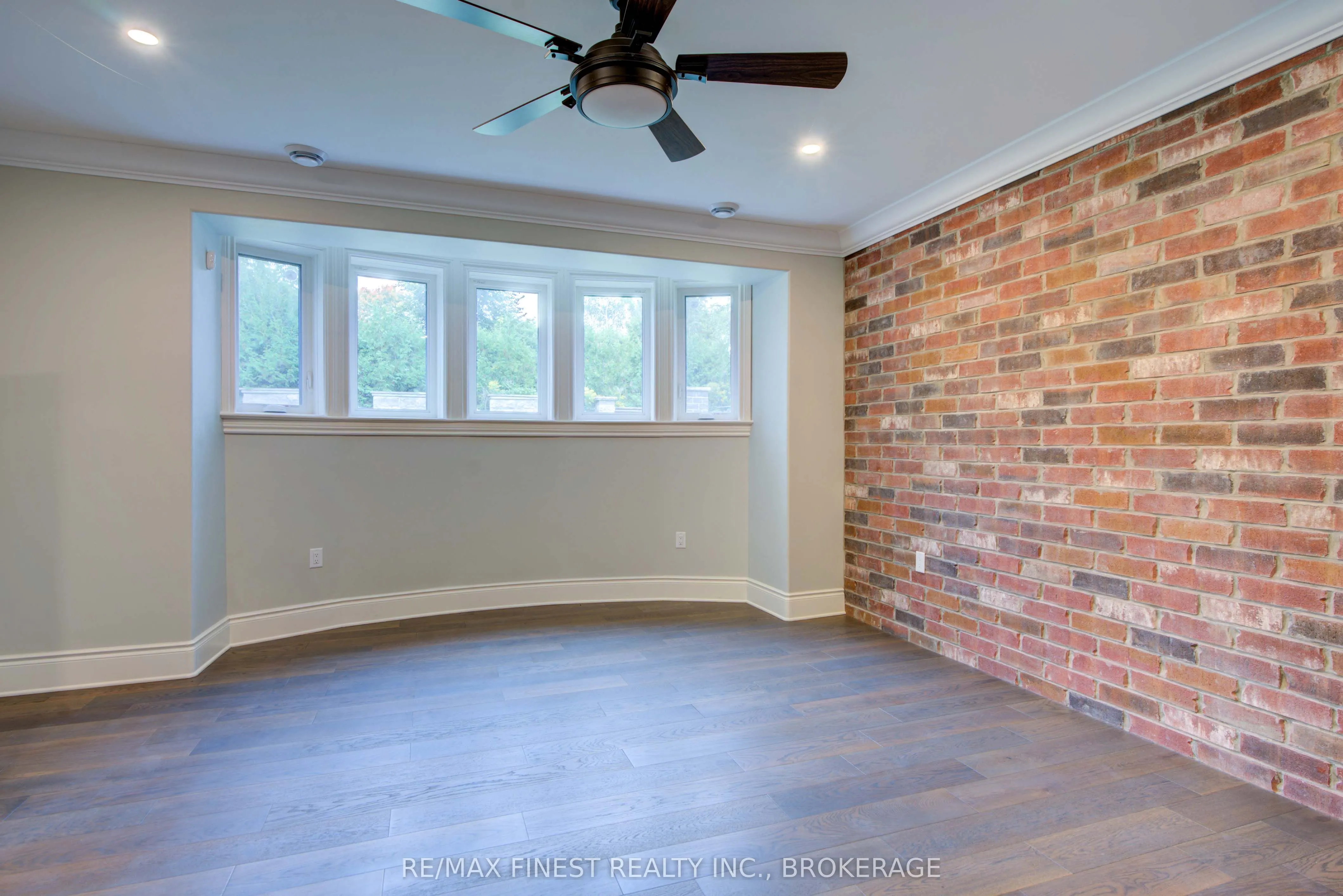 43 Crerar Boulevard