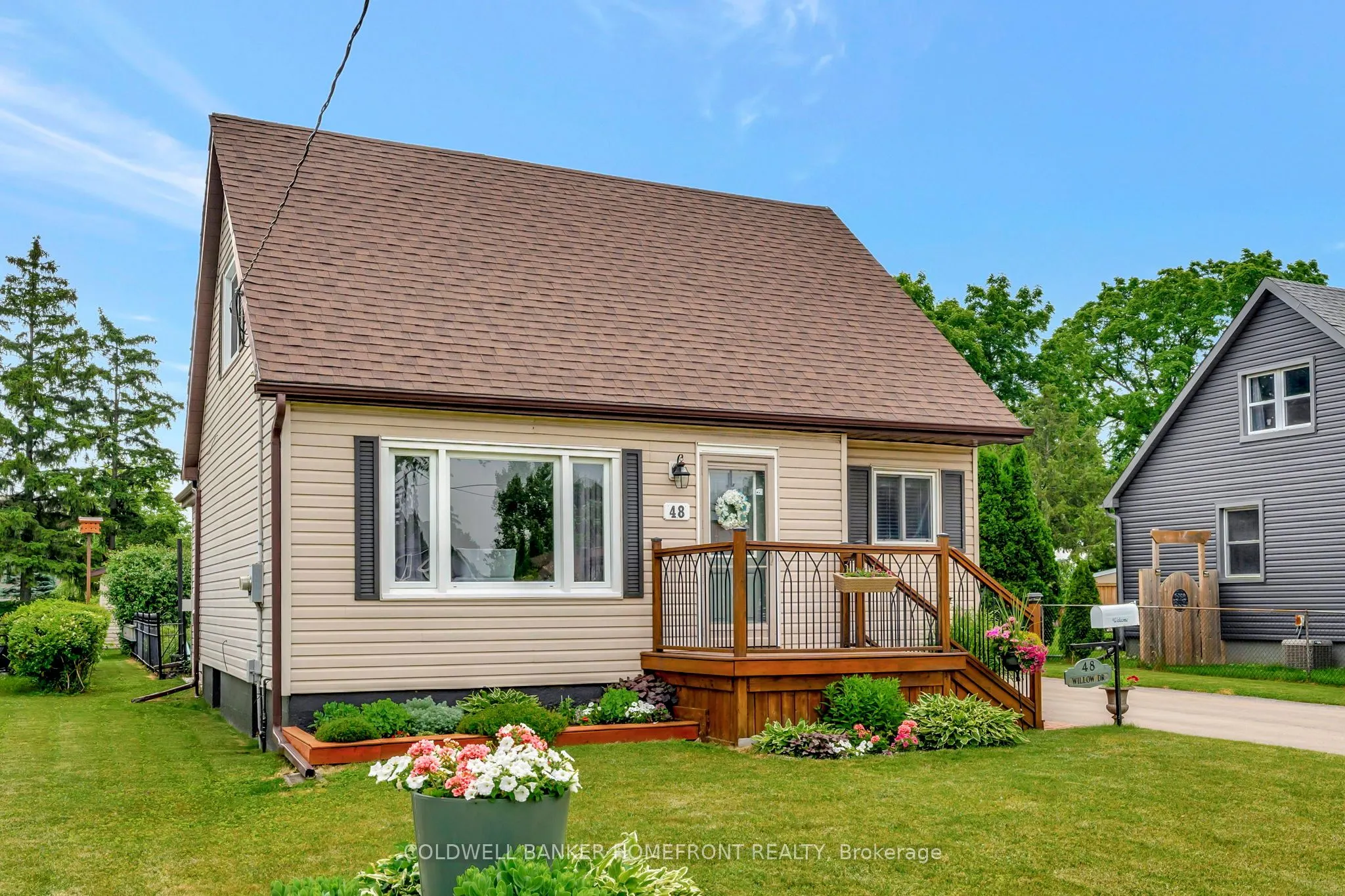 48 Willow Drive