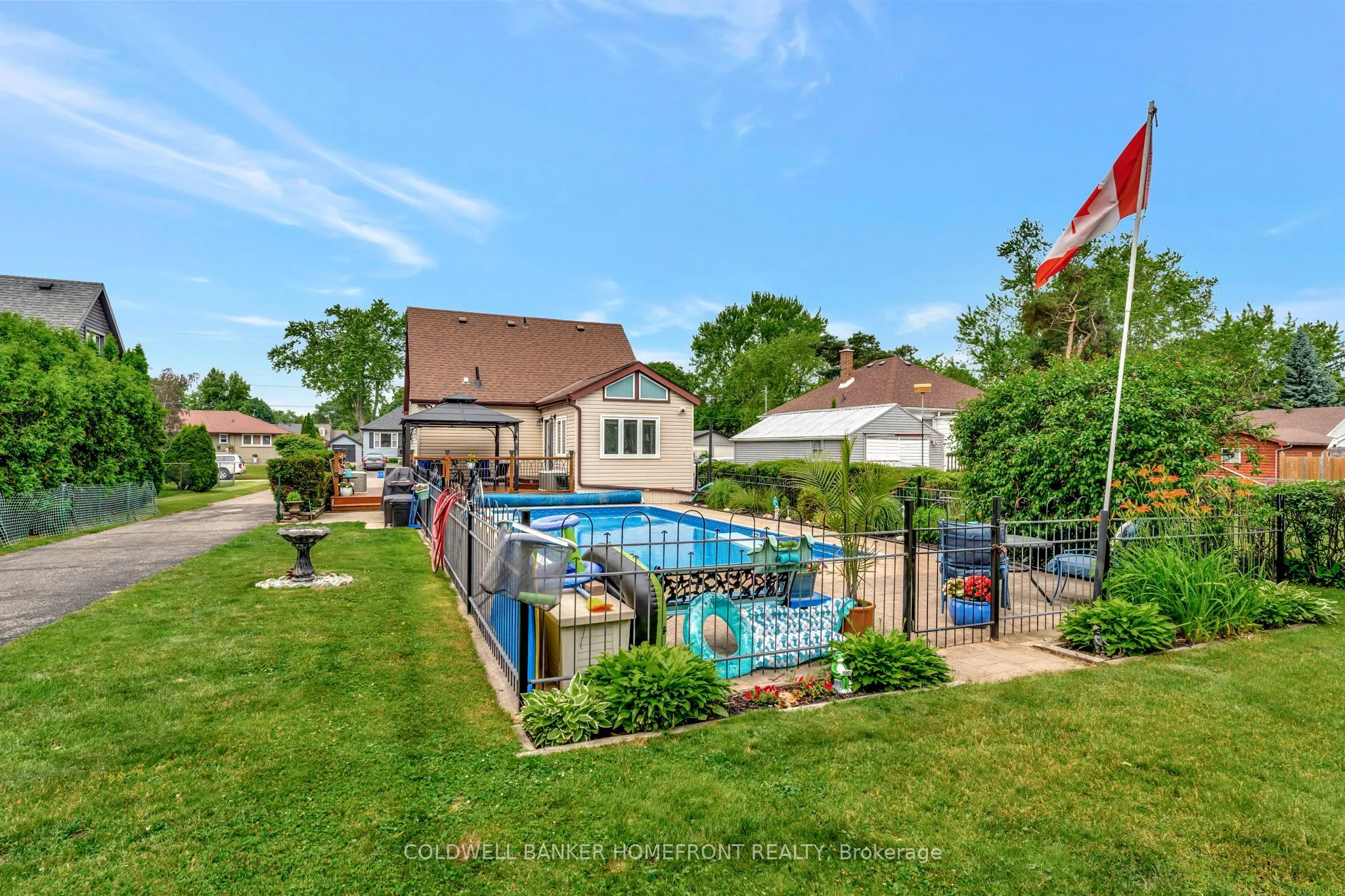 48 Willow Drive