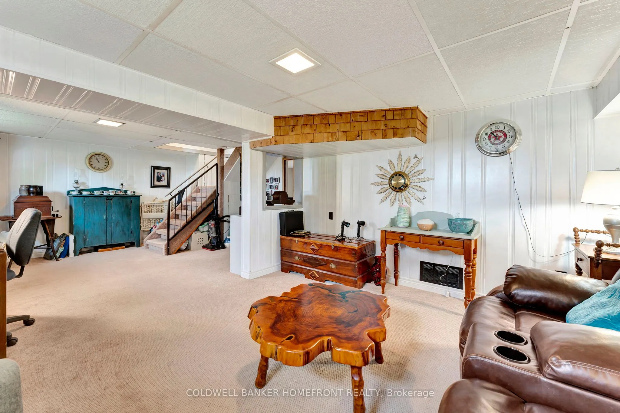 48 Willow Drive