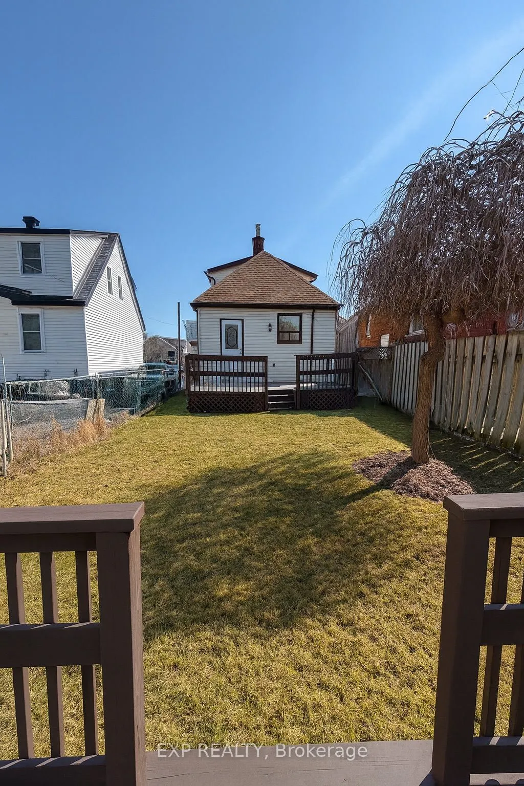 46 Delena Avenue S