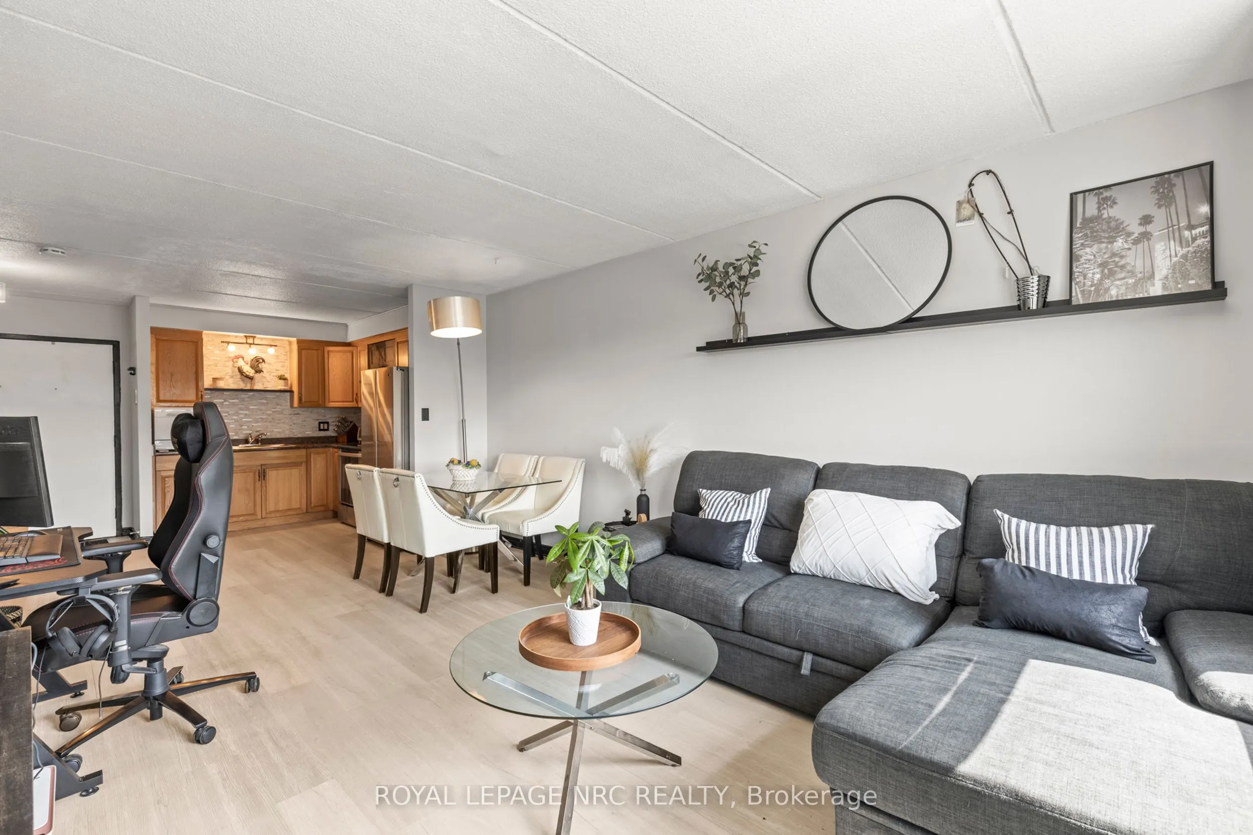 41 Rykert Street, #215
