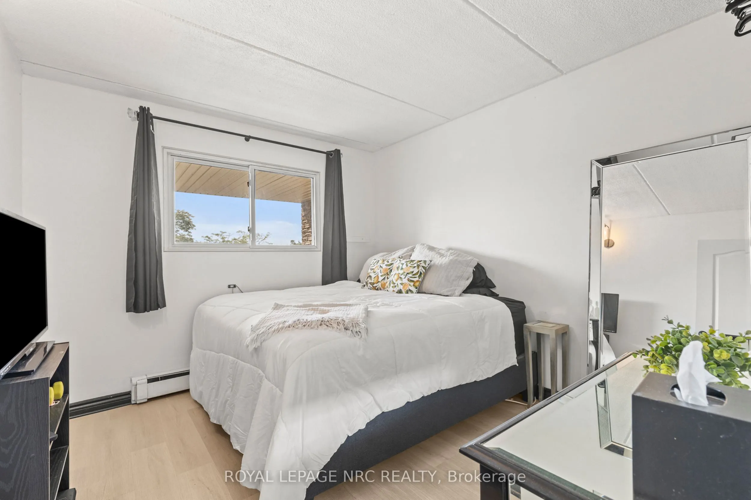 41 Rykert Street, #215