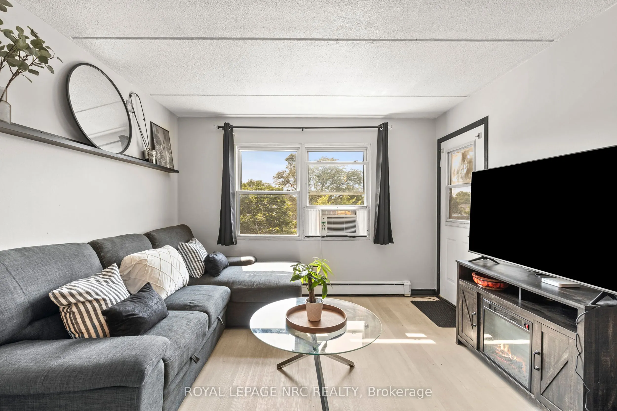 41 Rykert Street, #215