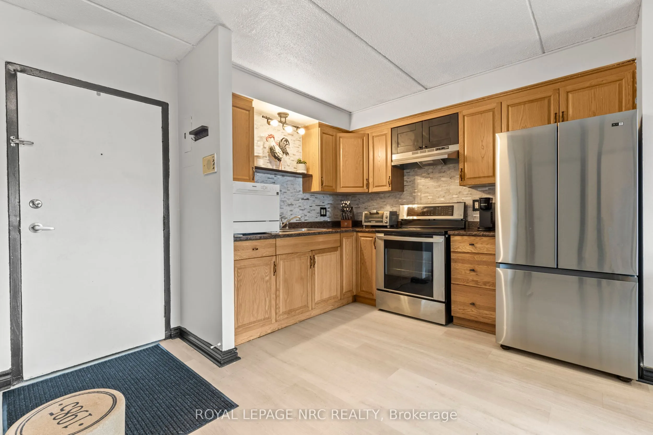 41 Rykert Street, #215