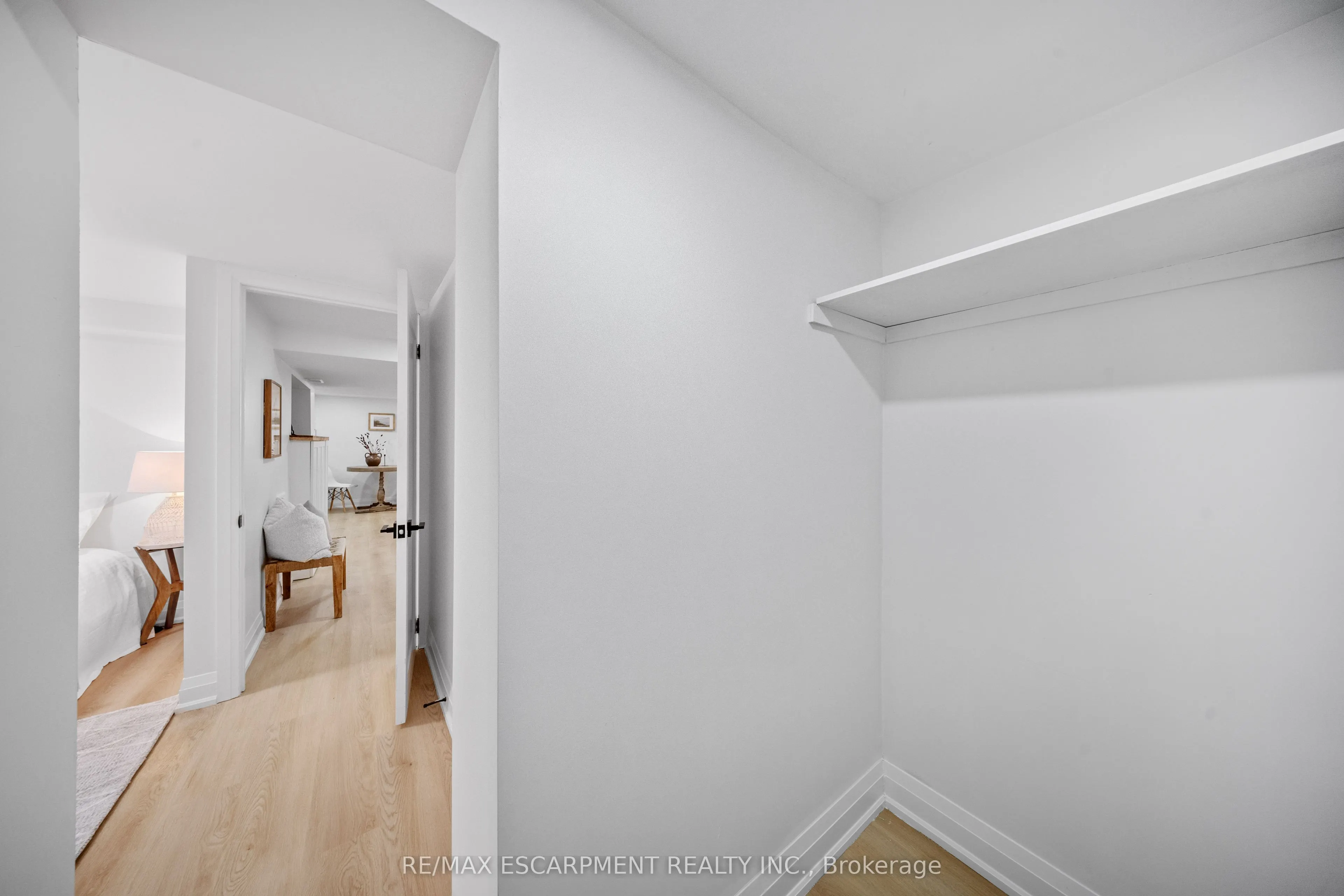 48 Woodbridge Road