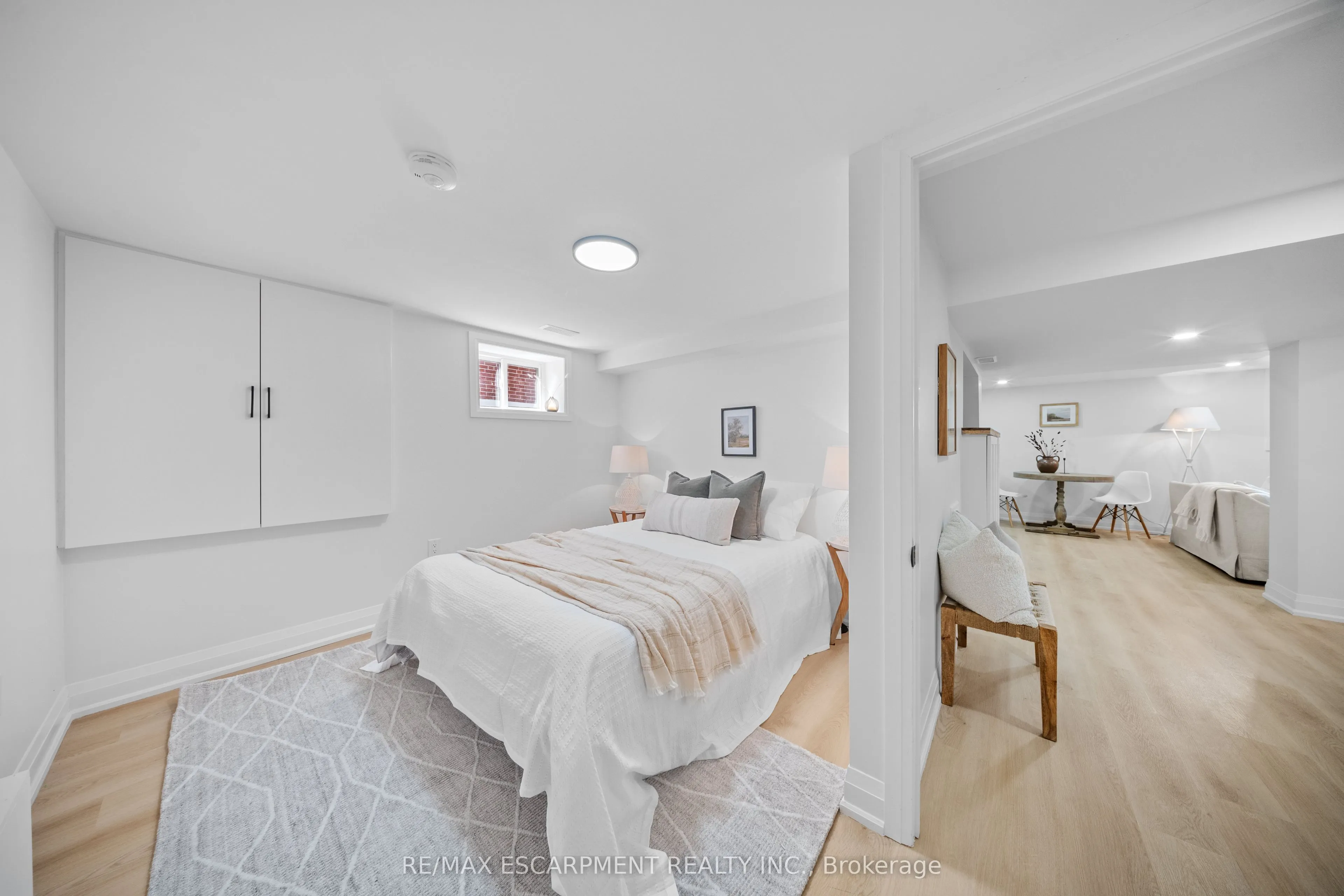 48 Woodbridge Road