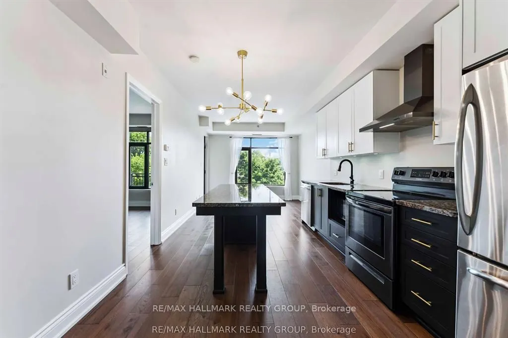 808 Bronson Avenue, #316