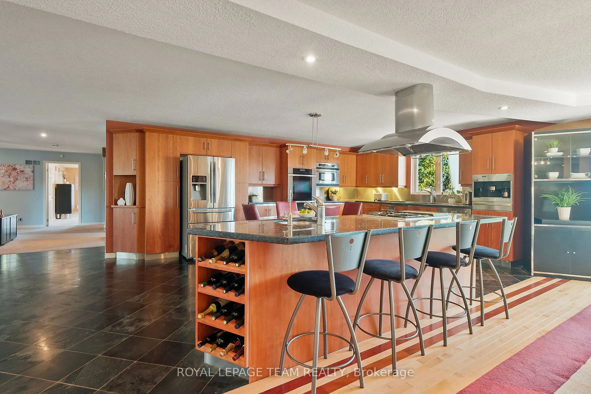 461 Campbells Side Road