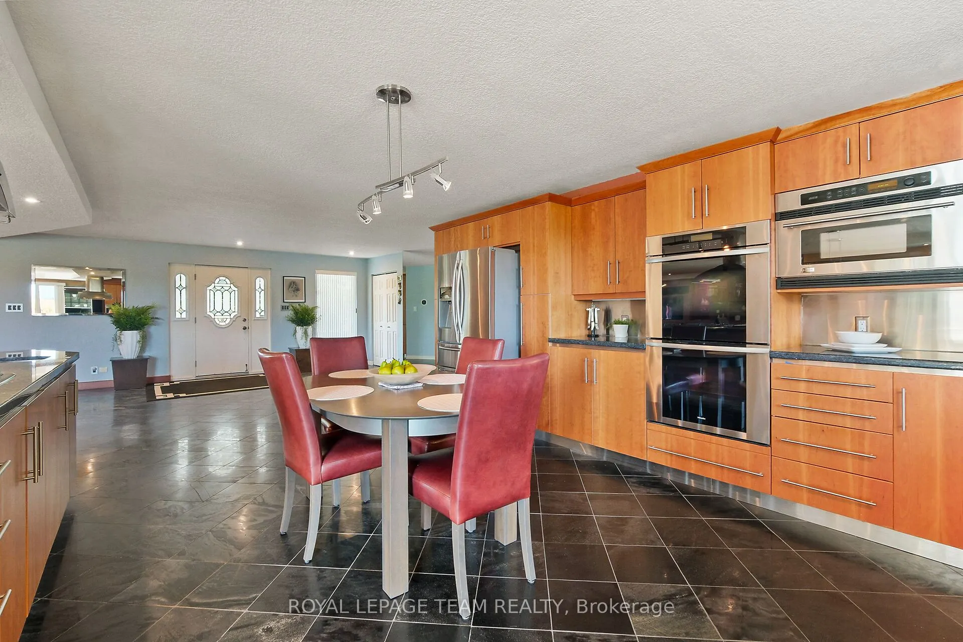 461 Campbells Side Road