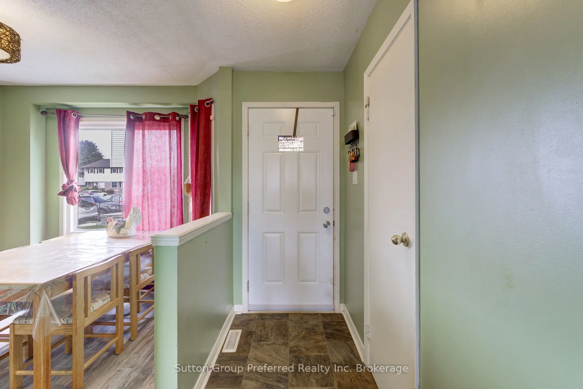 1093 Nellis Street, #28