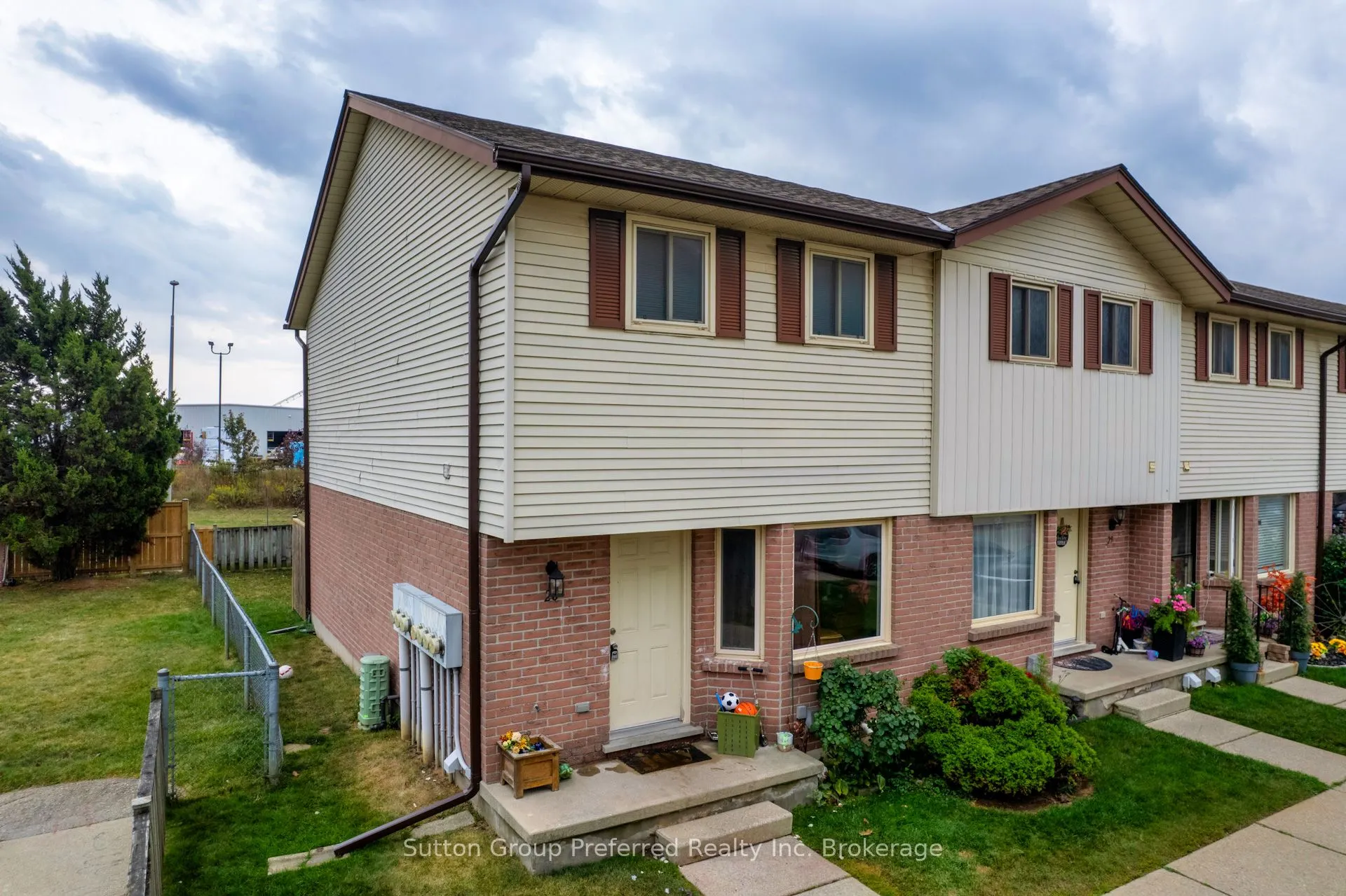 1093 Nellis Street, #28