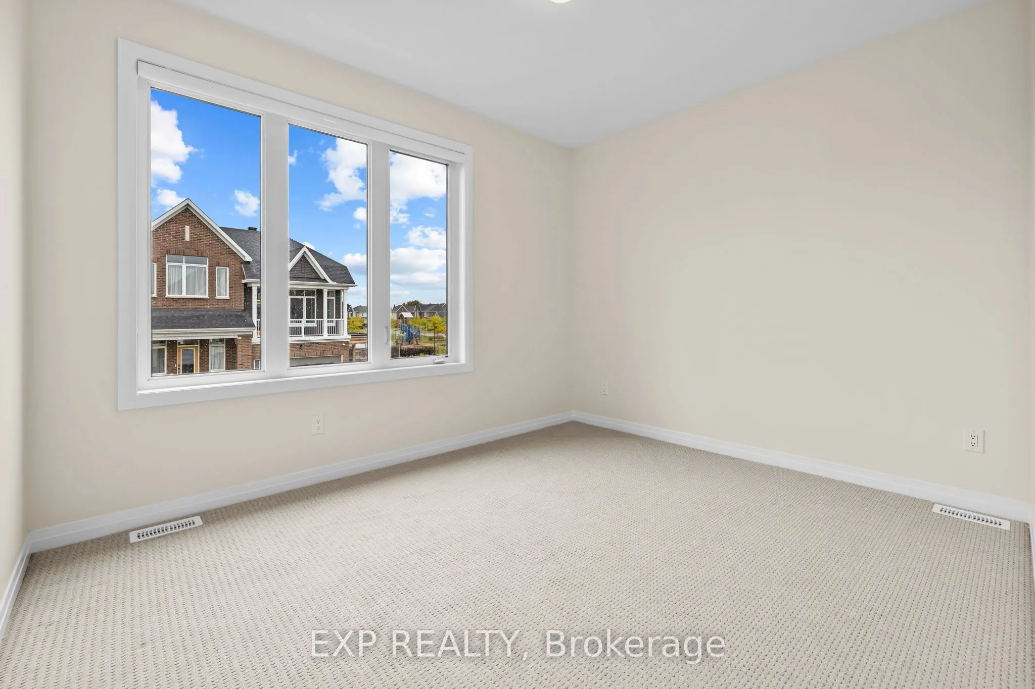 807 Mercier Crescent