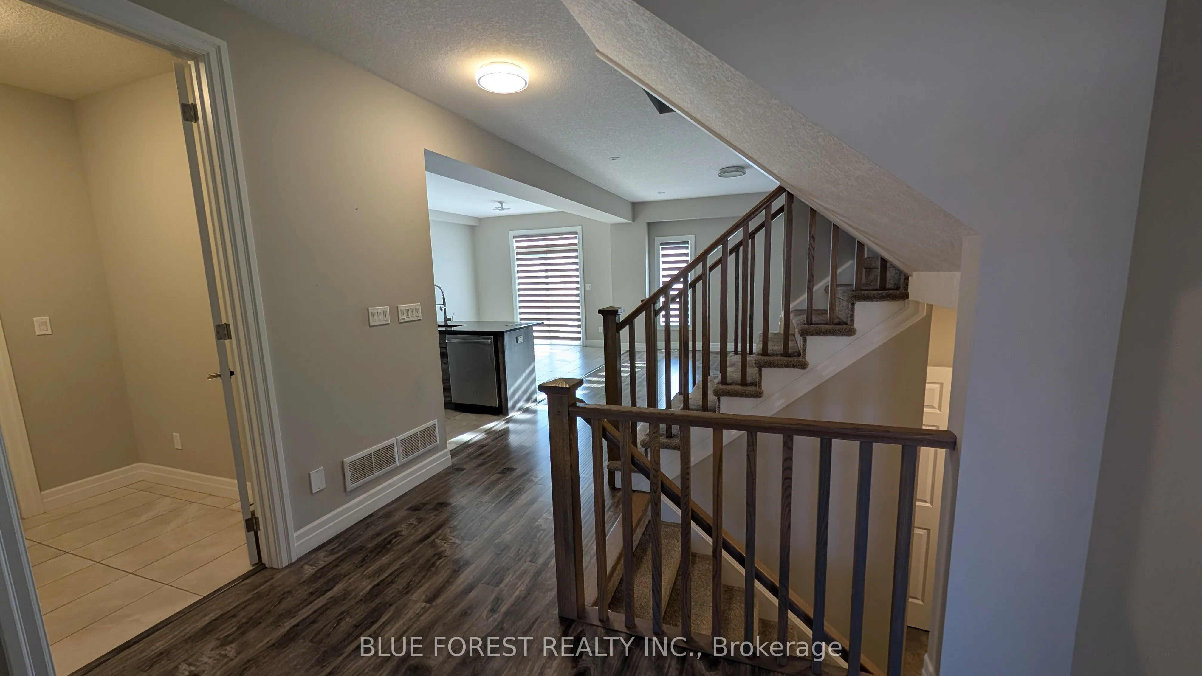 2926 Turner Crescent