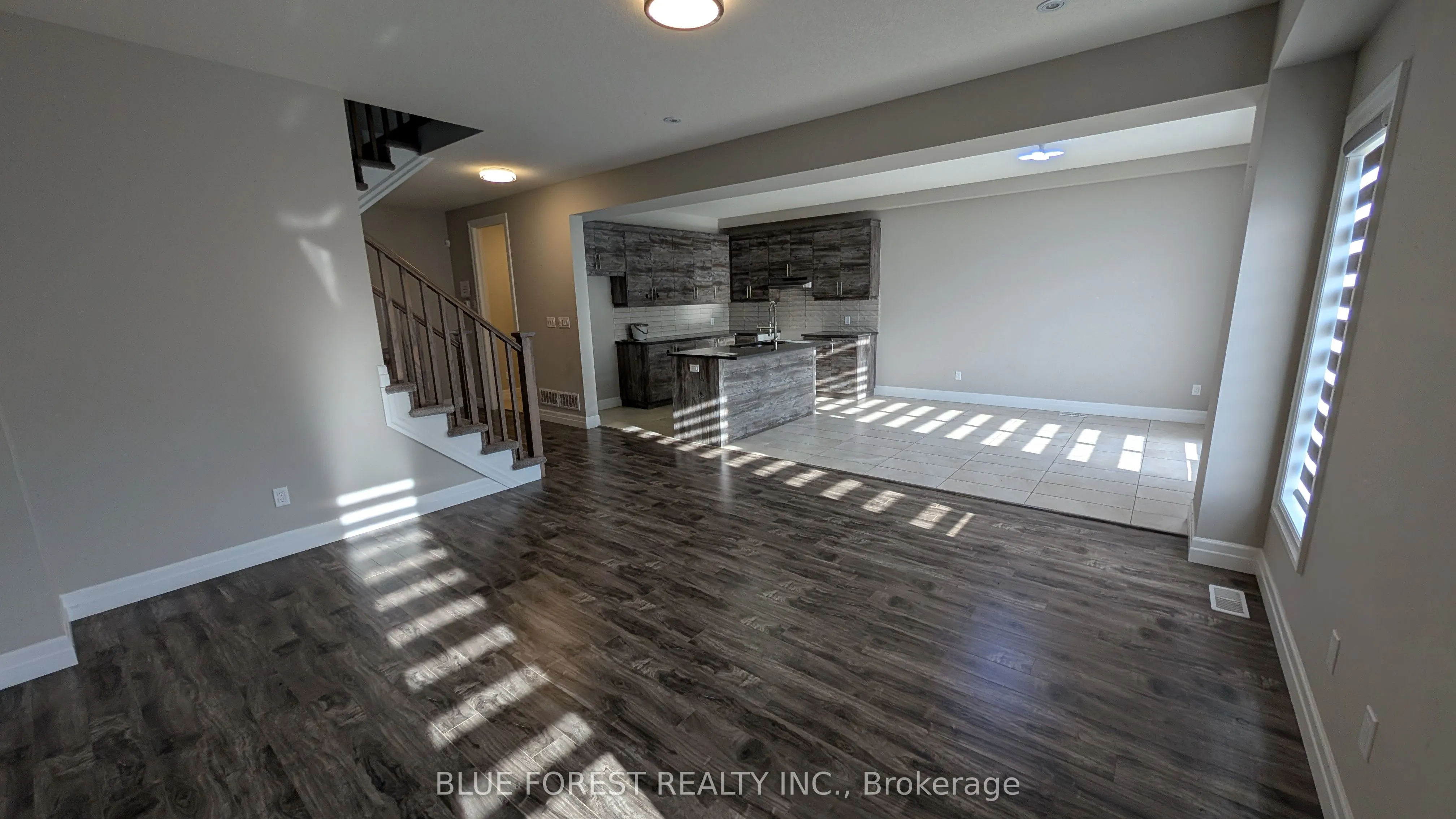 2926 Turner Crescent