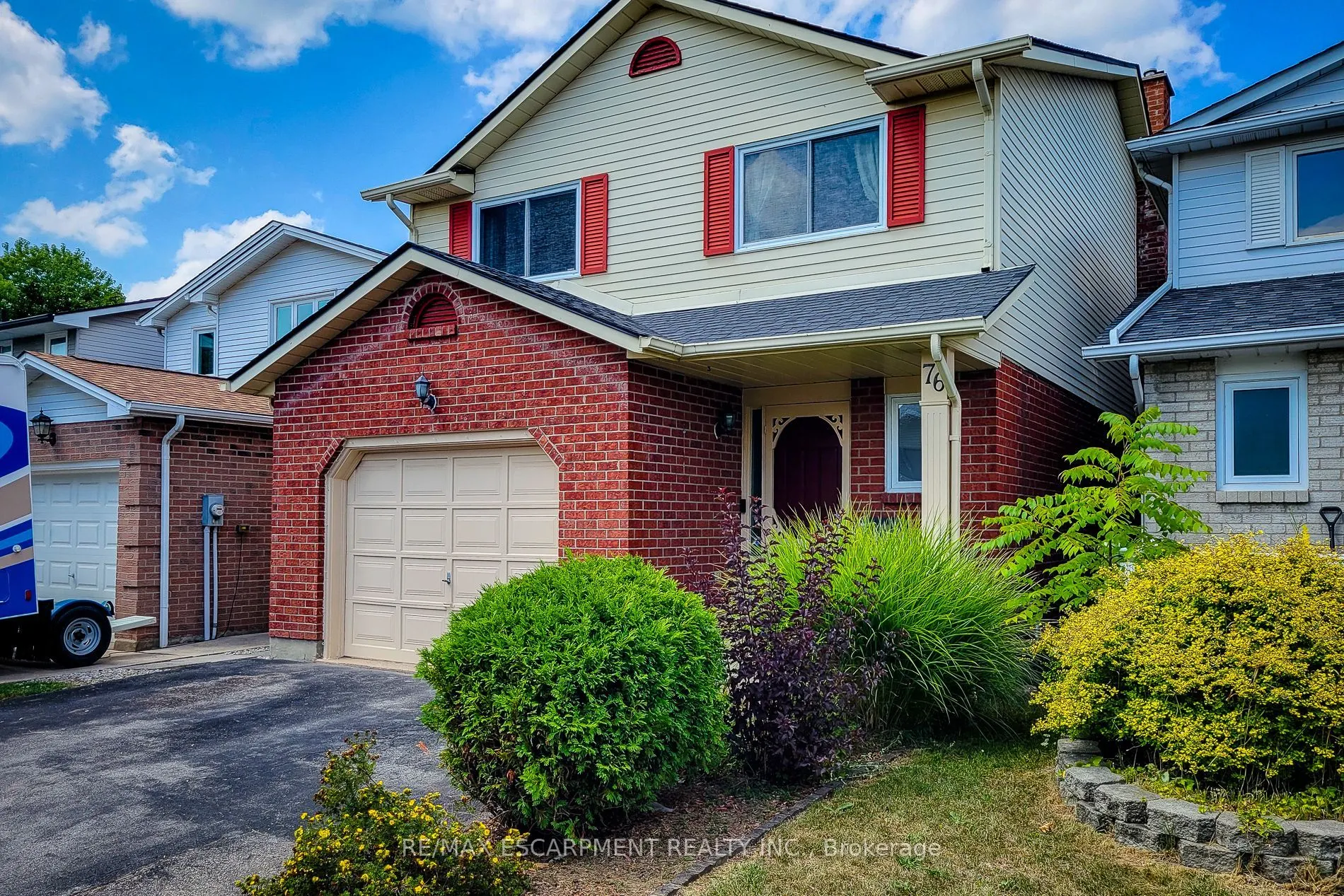 76 Baxter Crescent