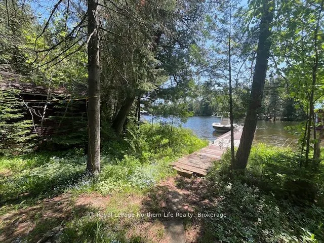 144 Lake Temagami Isl 25 Island