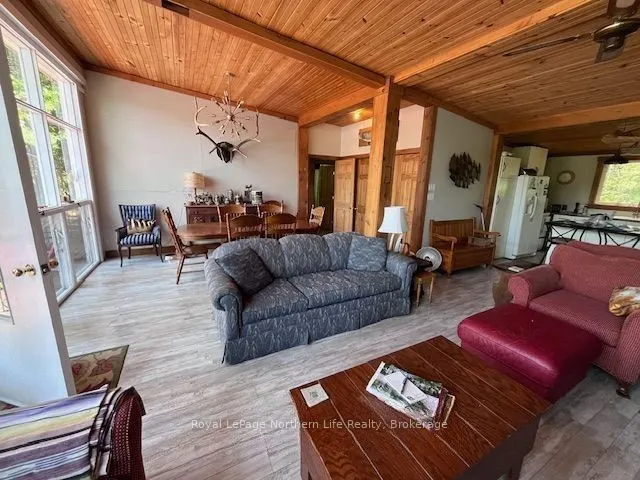 144 Lake Temagami Isl 25 Island