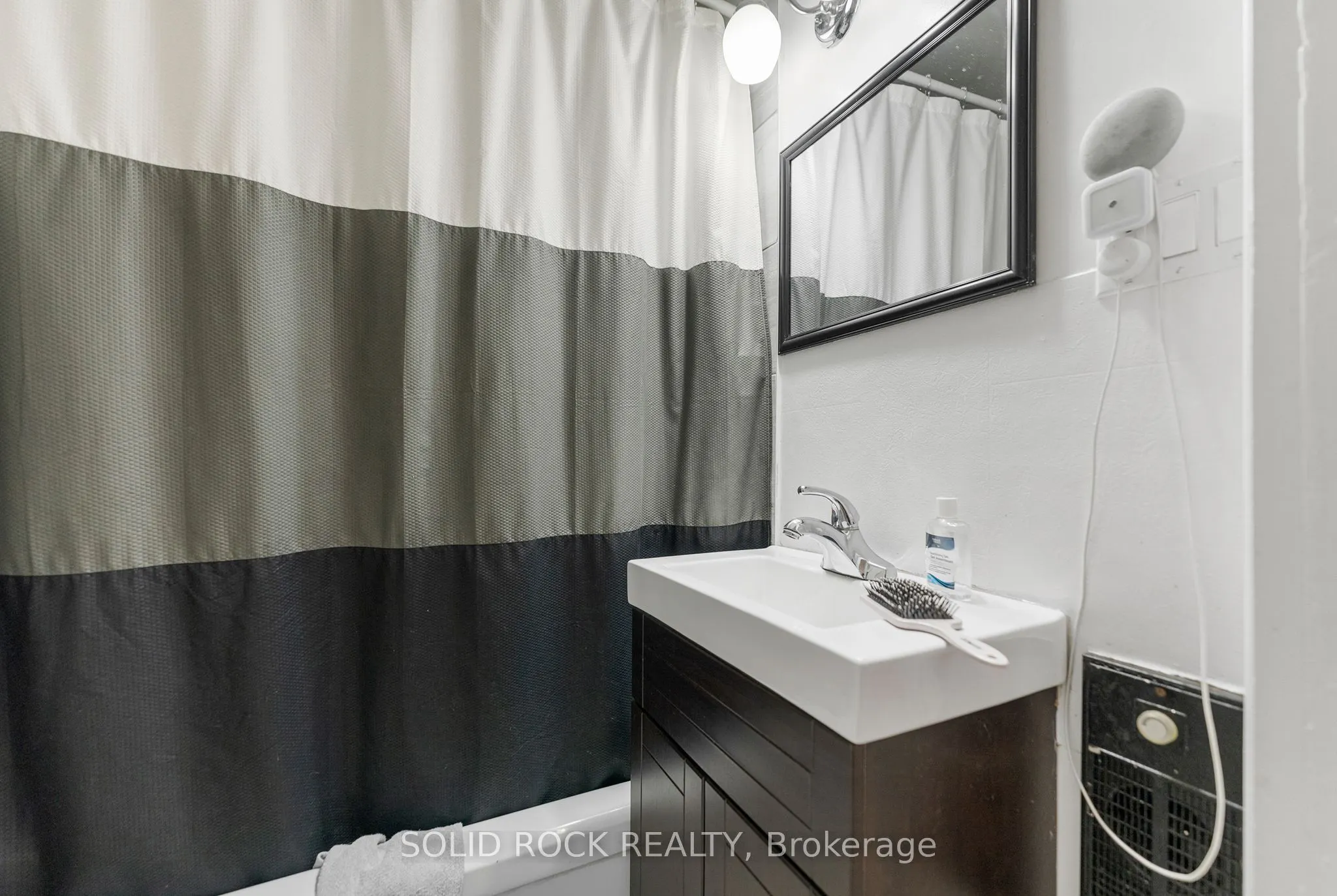 228-232 Raglan Street S