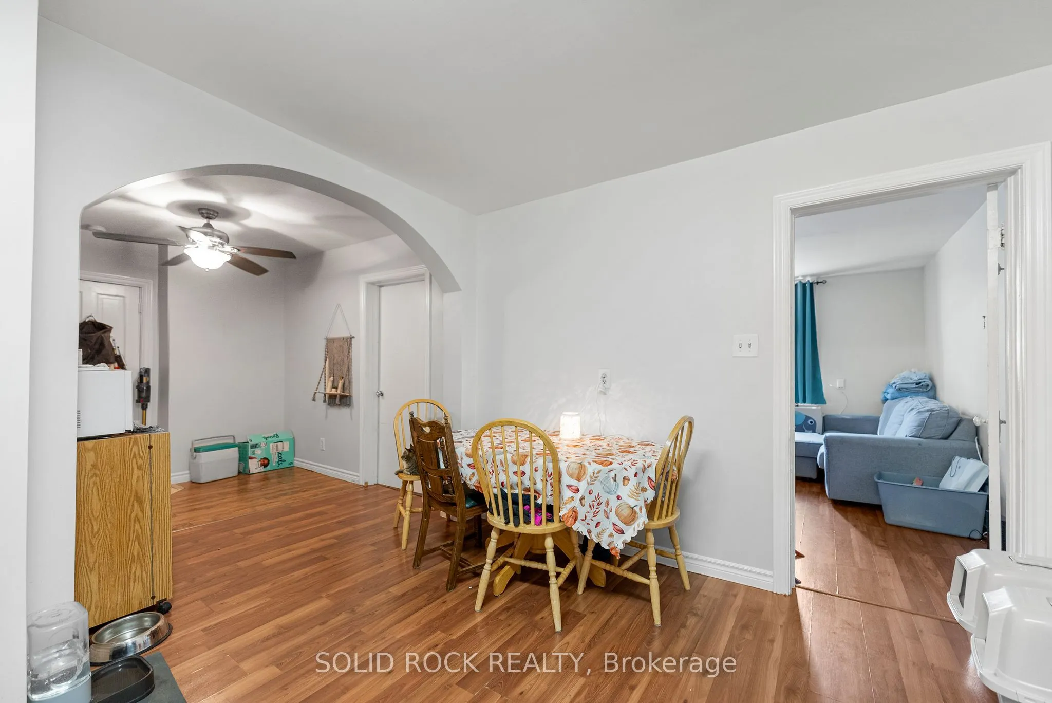 228-232 Raglan Street S