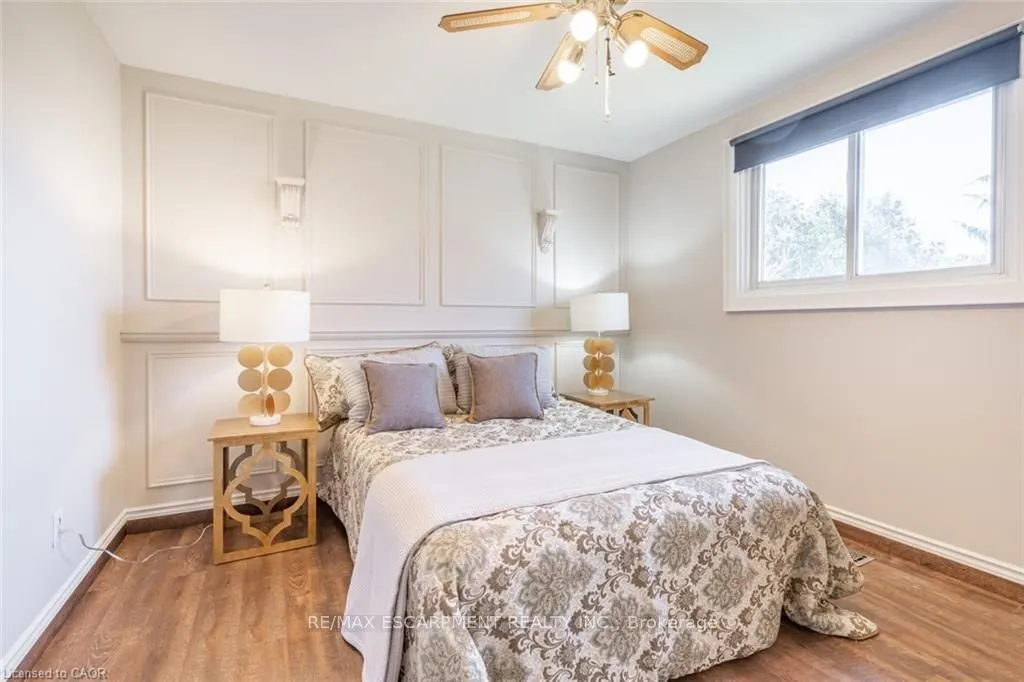 59 Edwina Court, #UPPER