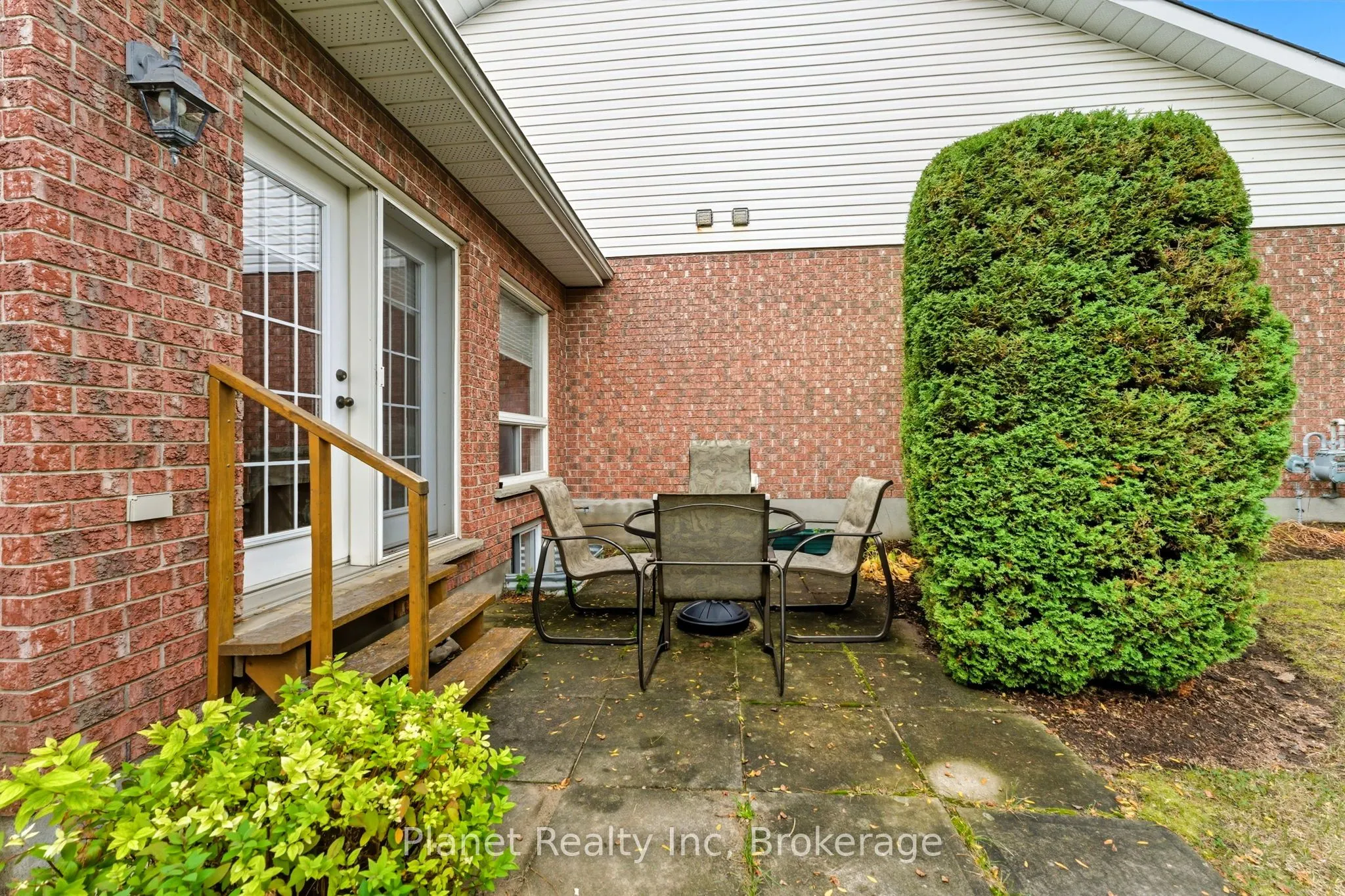 9 Village Green Drive, #0