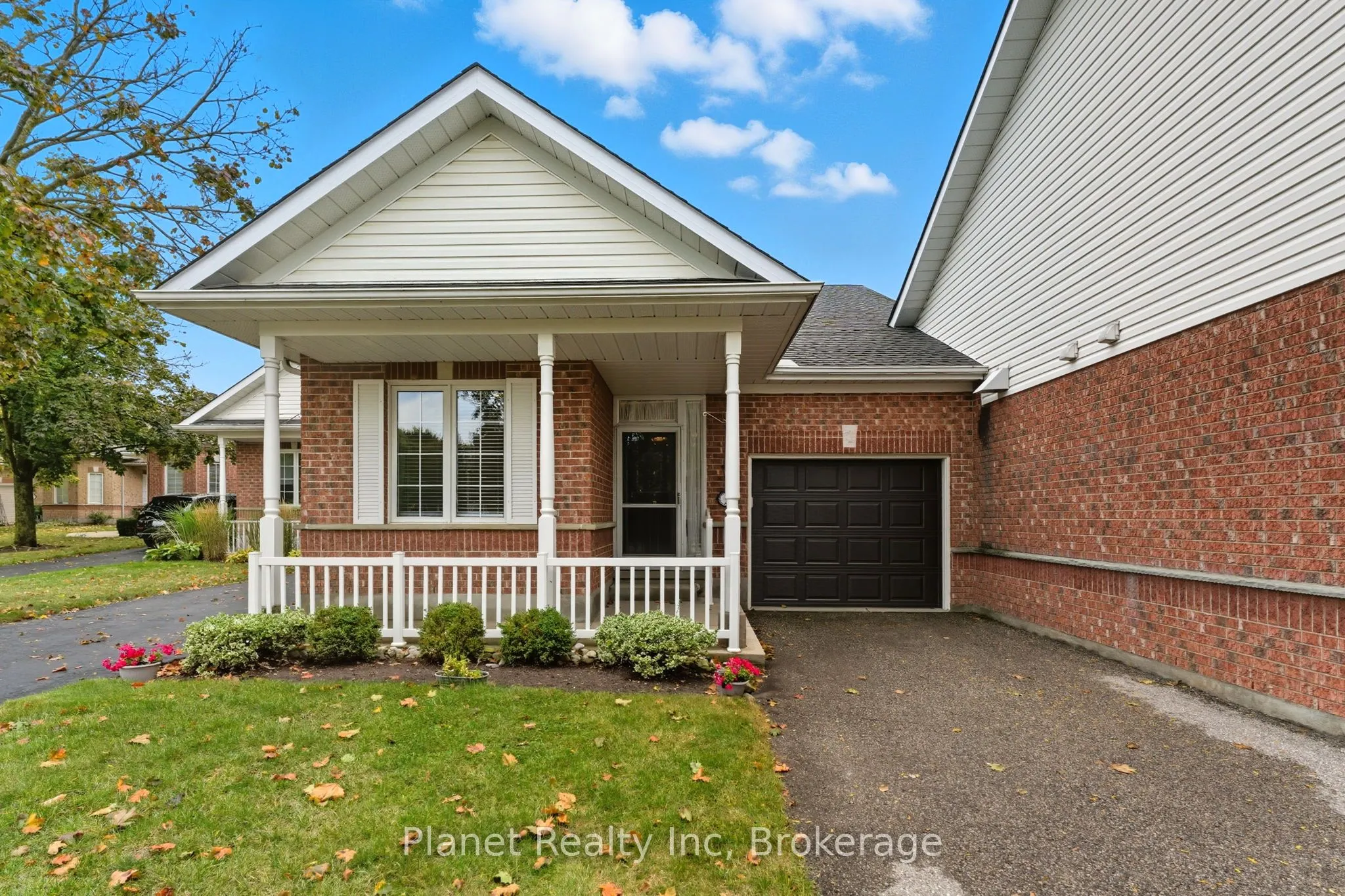 9 Village Green Drive, #0
