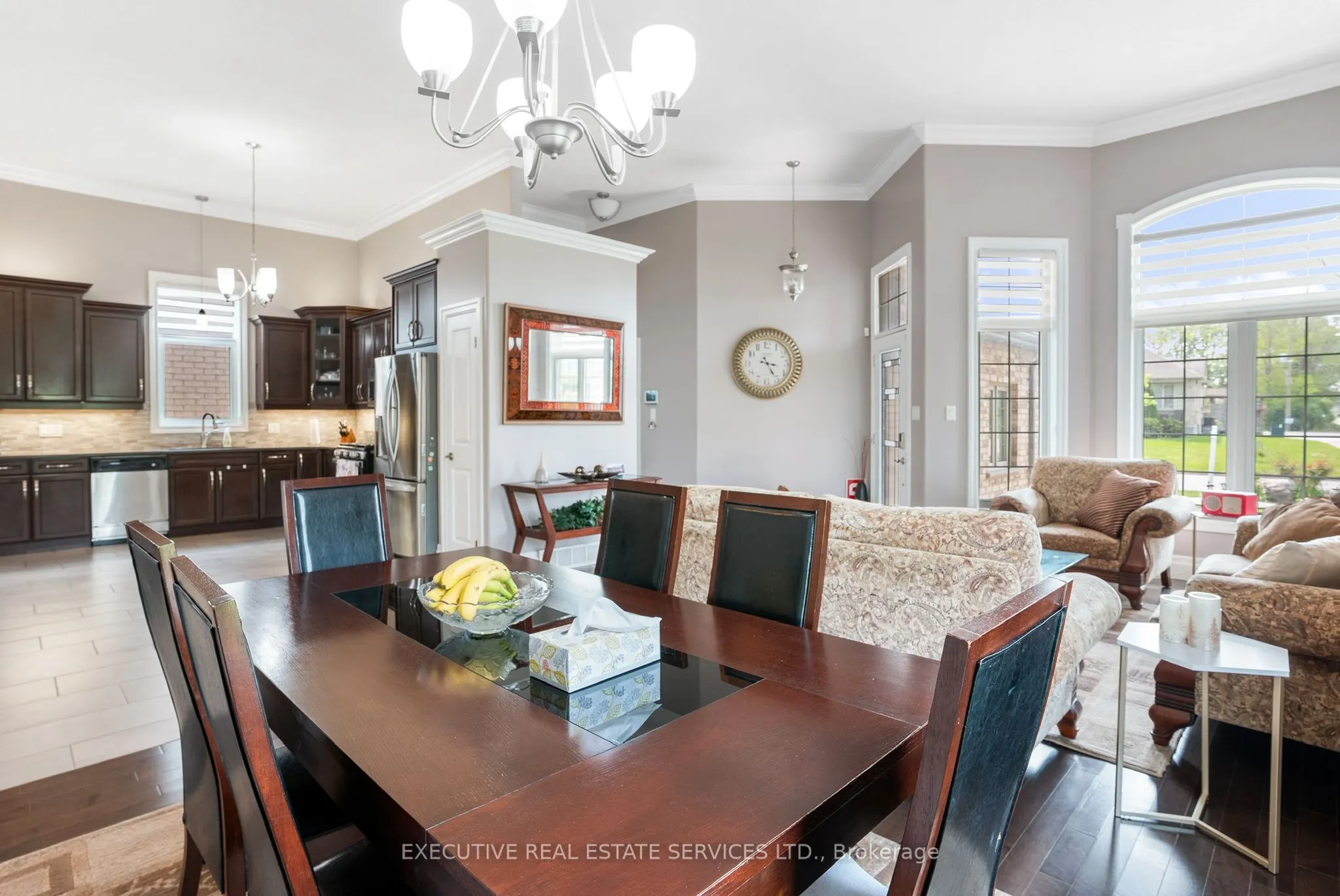 2884 DEVON Road, #Upper
