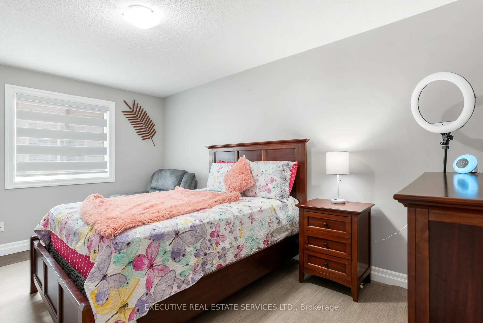 2884 DEVON Road, #Upper