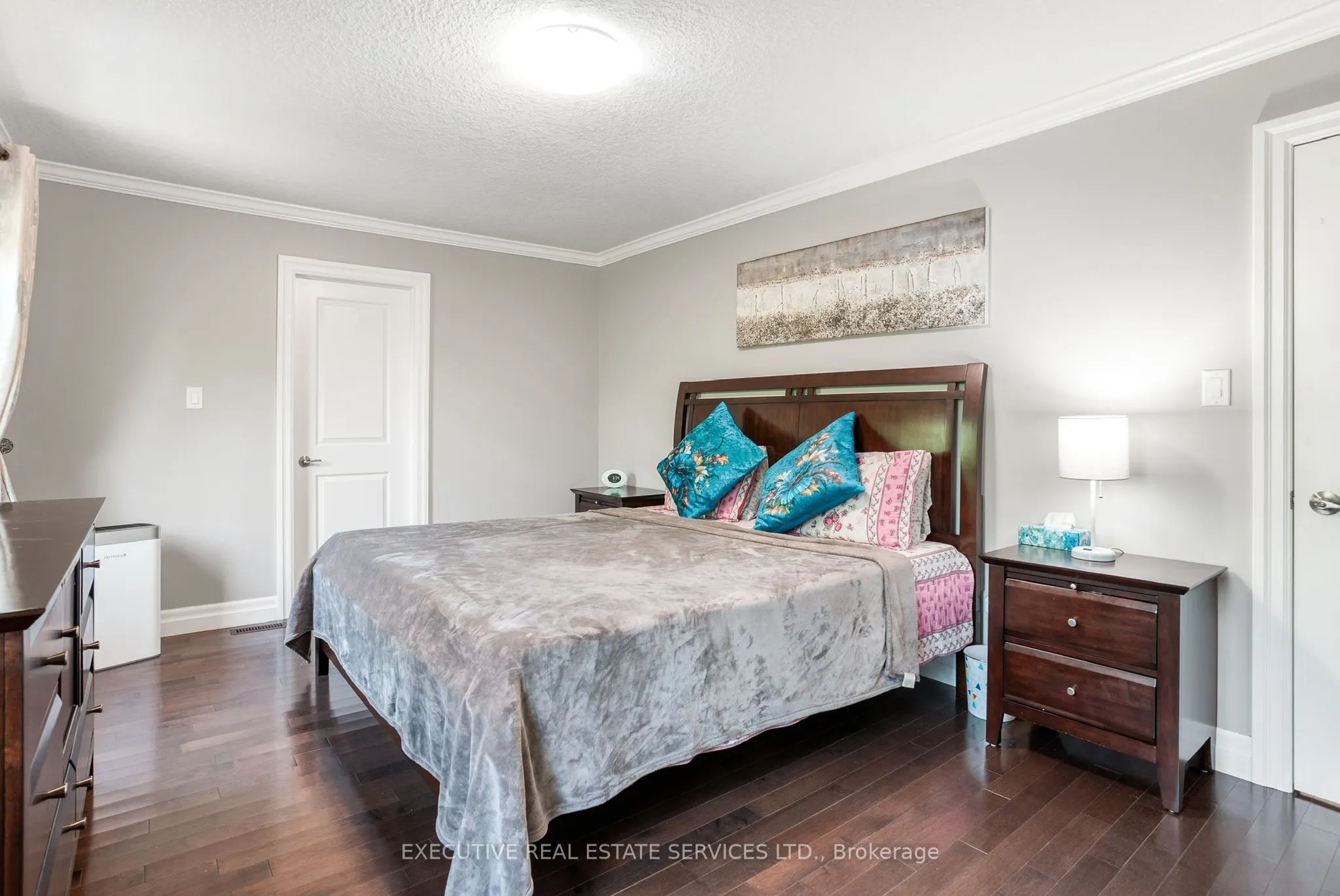 2884 DEVON Road, #Upper