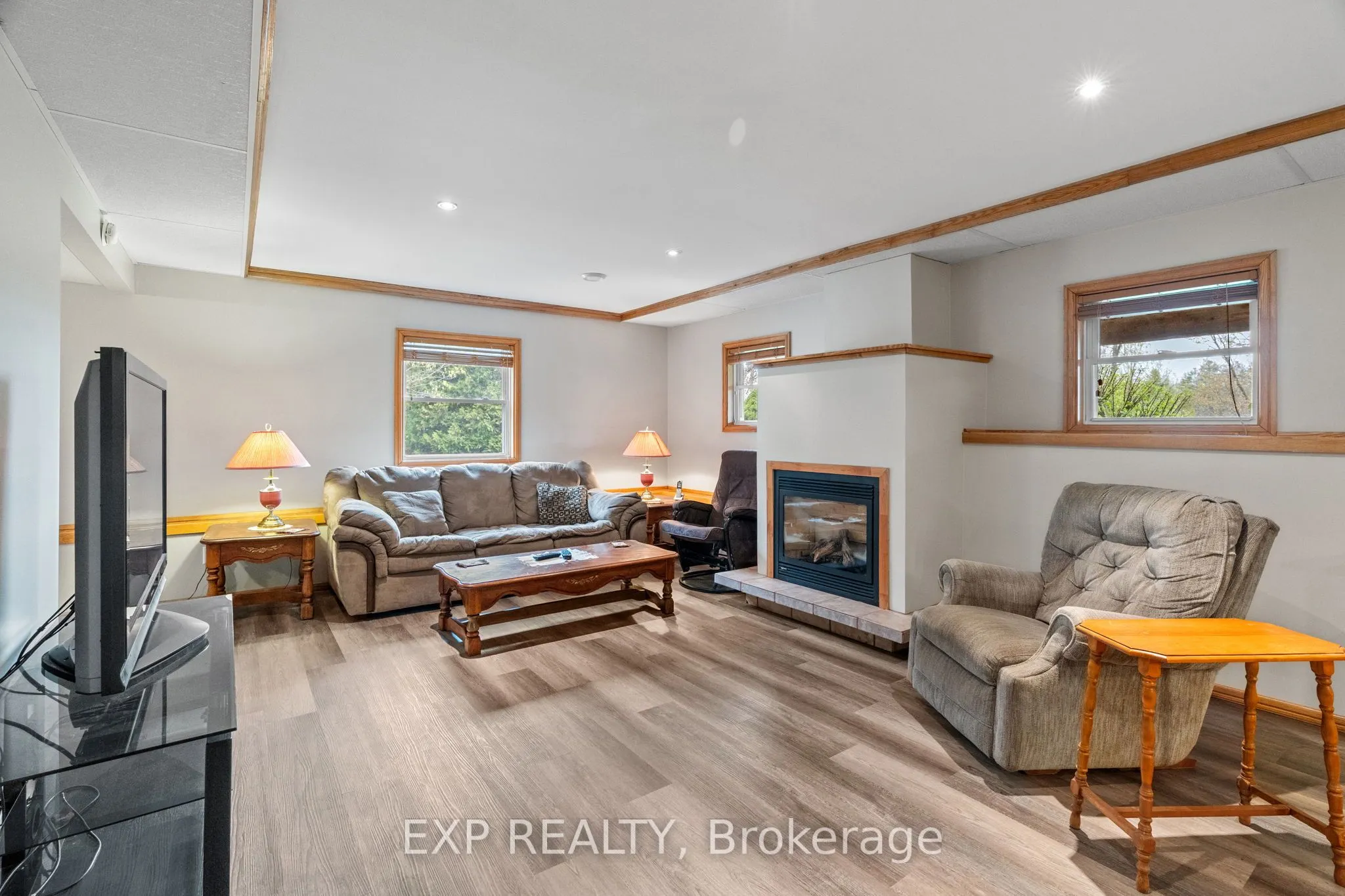 30680 Hungry Hollow Road
