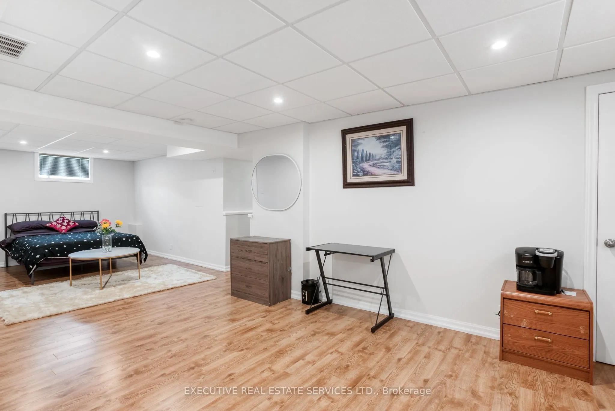 2884 DEVON Road, #Lower Walkout  + Basement
