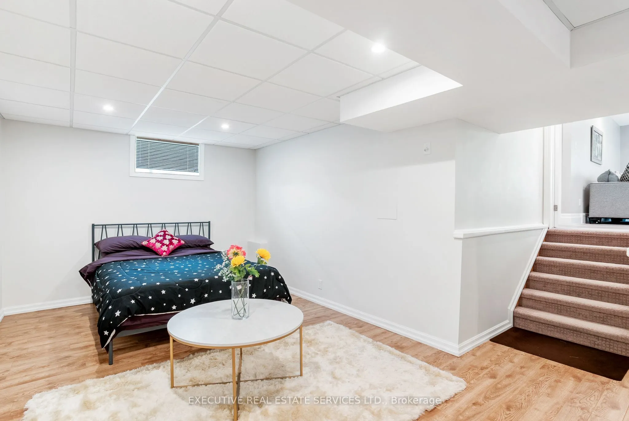 2884 DEVON Road, #Lower Walkout  + Basement