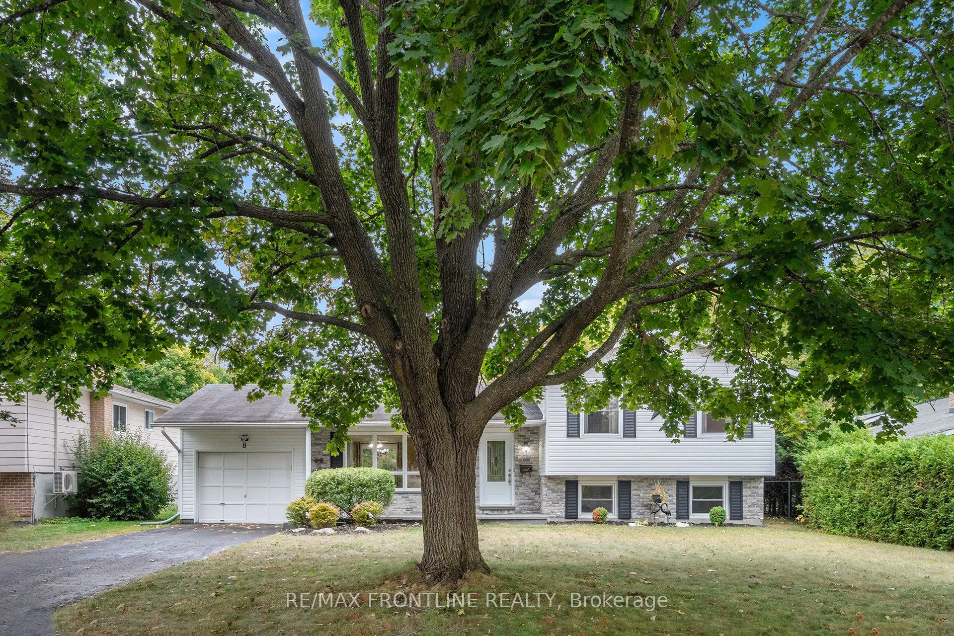 8 Tysick Avenue
